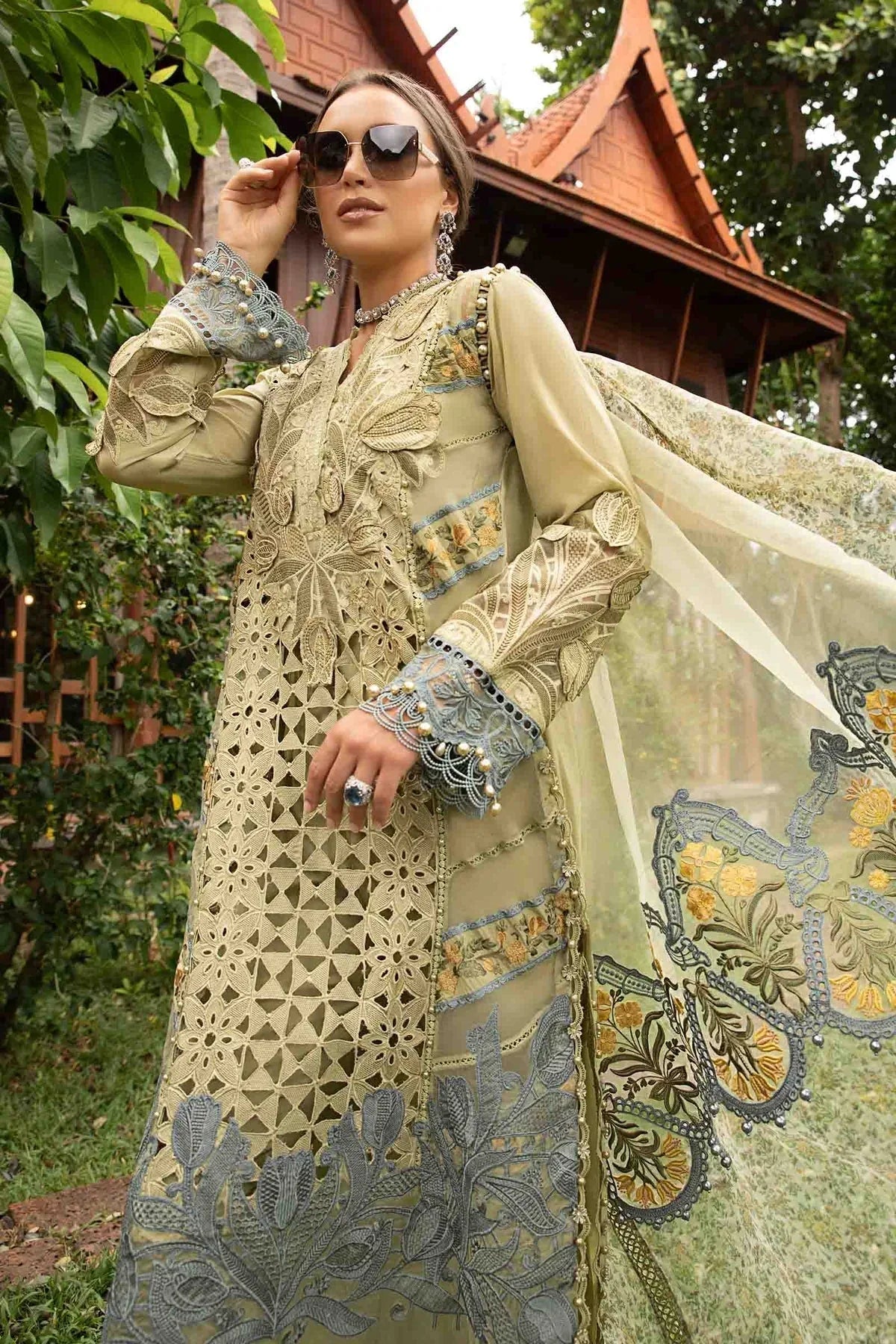 Maria B - D-2410 - Rang-e-Khaas
