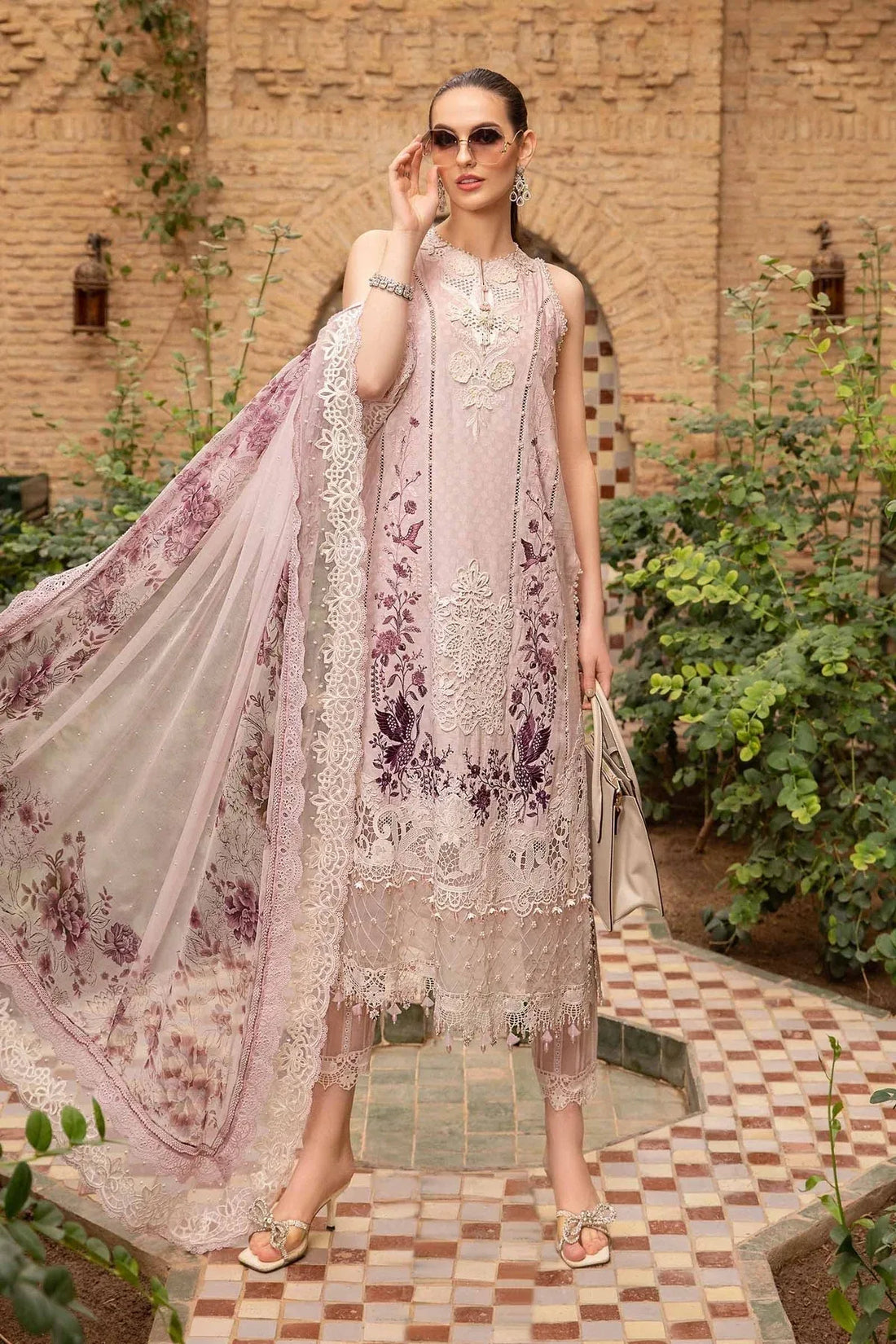 Maria B - D-2414-A - Lawn - Rang-e-Khaas