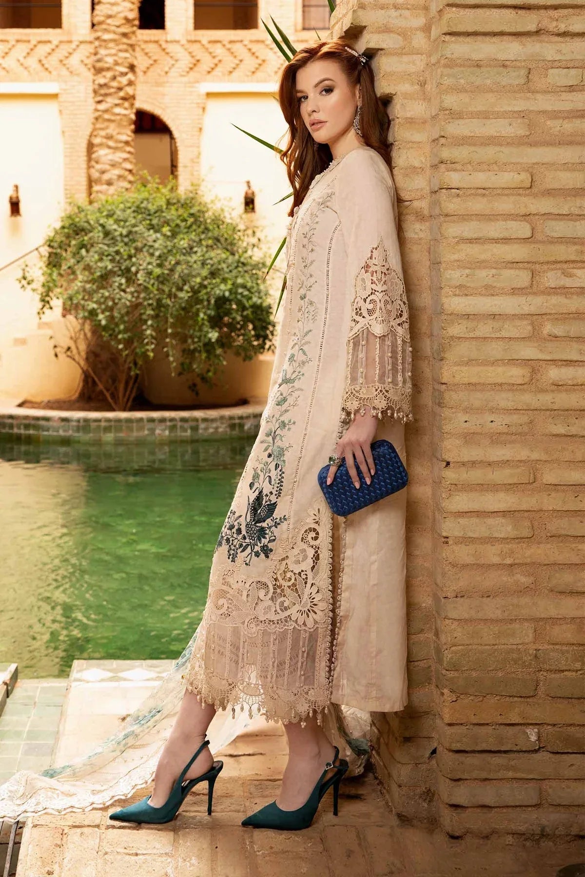 Maria B - D-2414-B - Lawn - Rang-e-Khaas