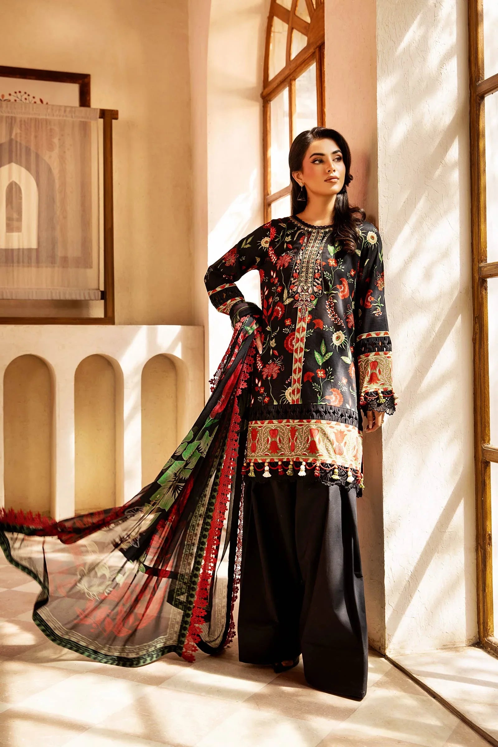 Maria B | Eid Basic Lawn | MB-CUS25-901A - Rang-e-Khaas