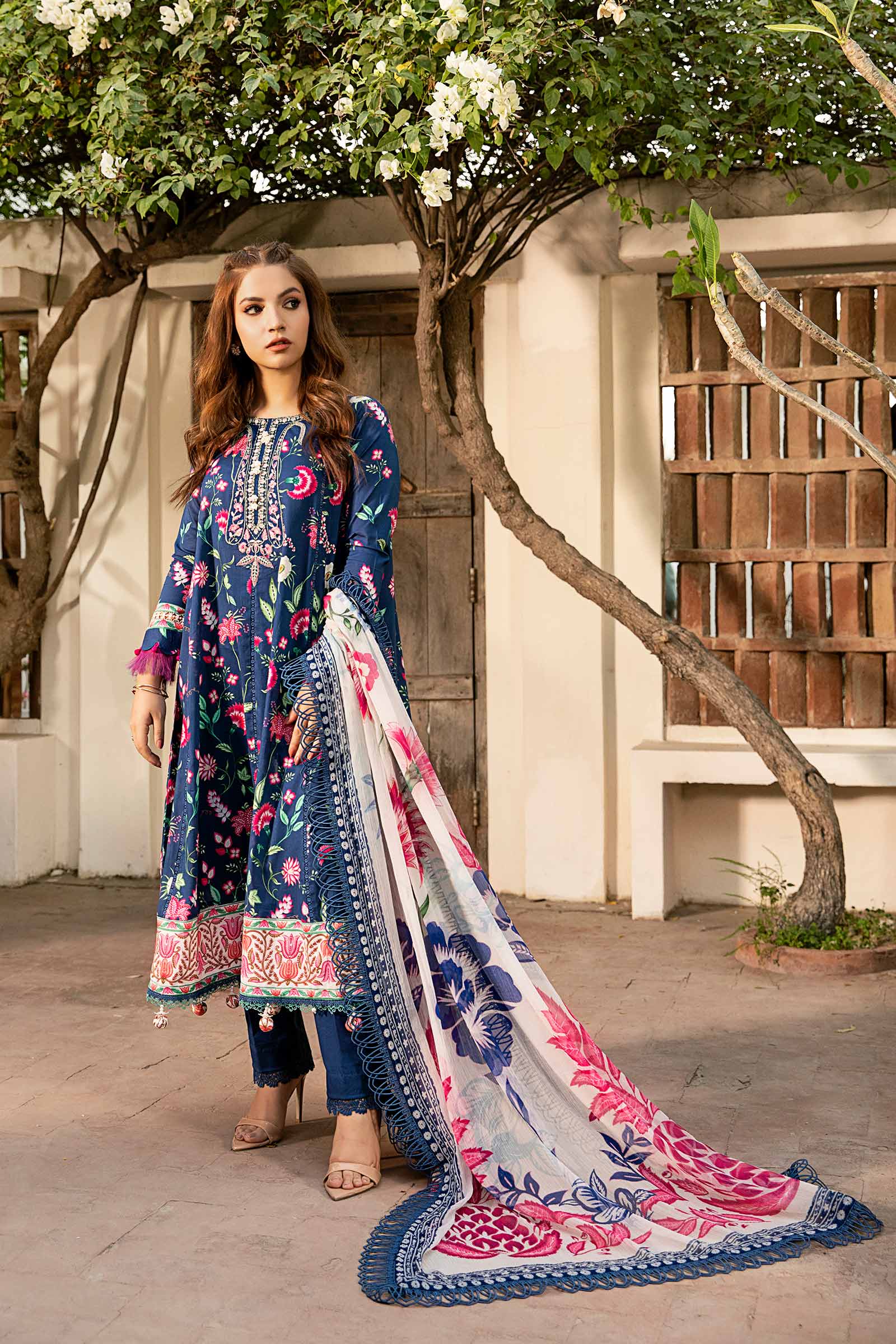 Maria B | Eid Basic Lawn | MB-CUS25-901B - Rang-e-Khaas