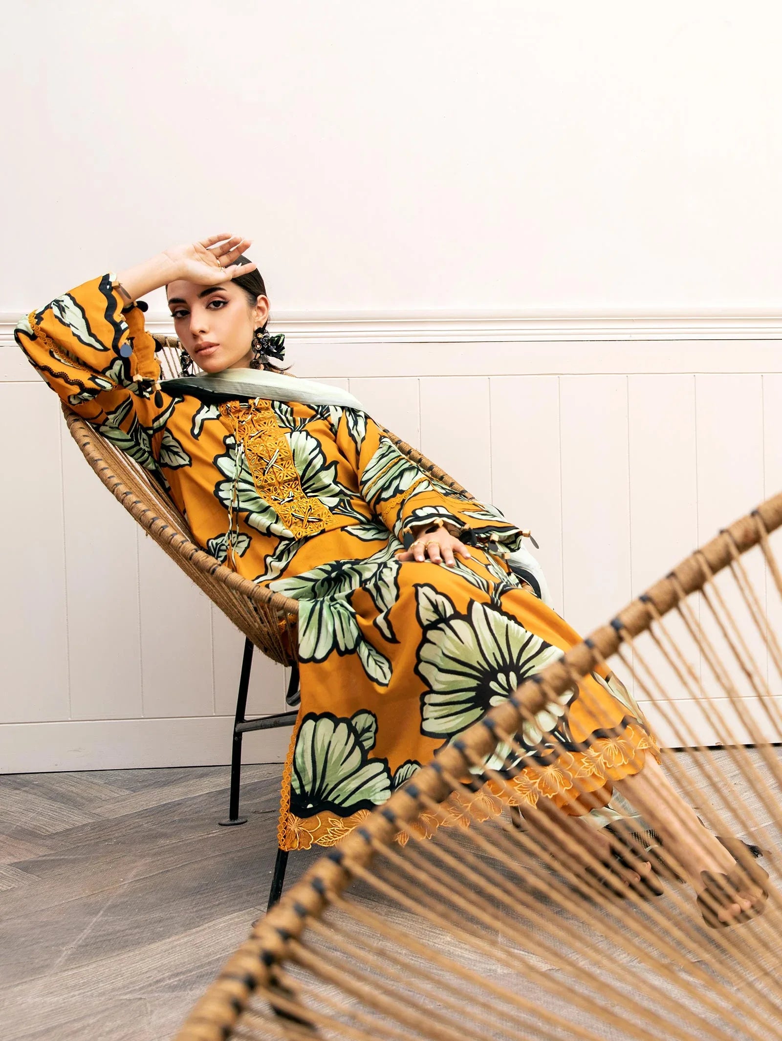Maria B | Eid Basic Lawn | MB-CUS25-902A - Rang-e-Khaas