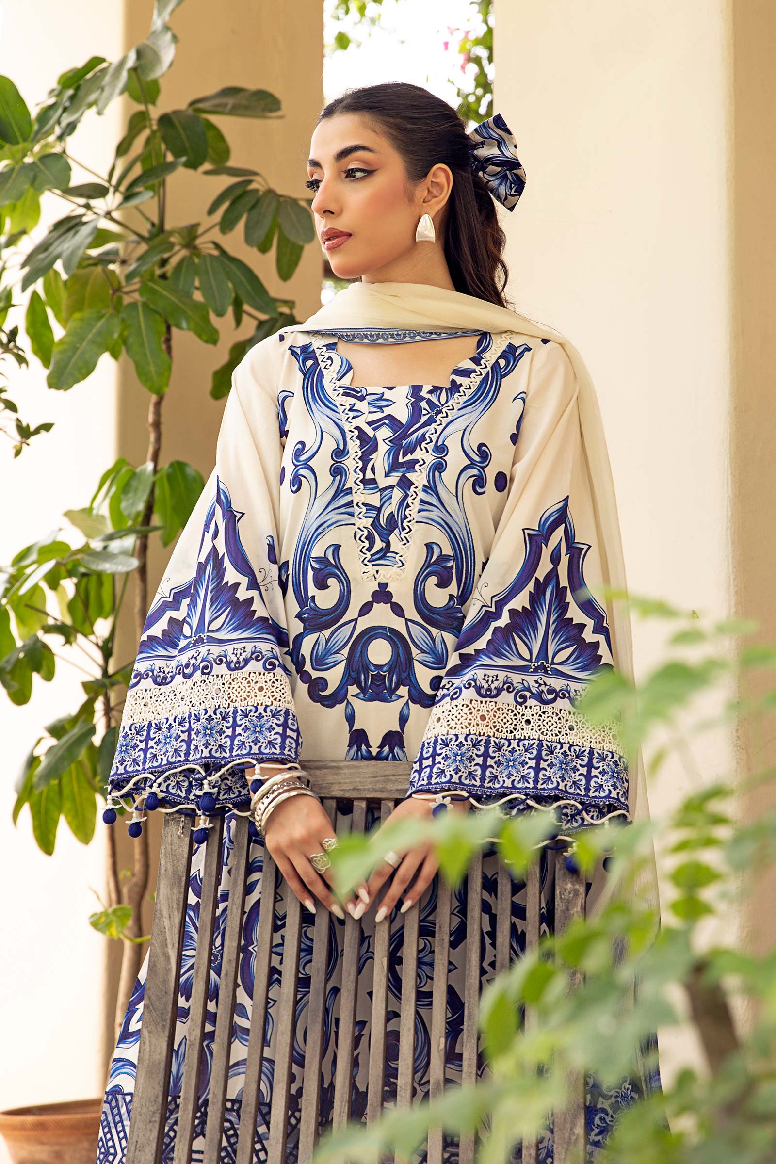 Maria B | Eid Basic Lawn | MB-CUS25-904A - Rang-e-Khaas