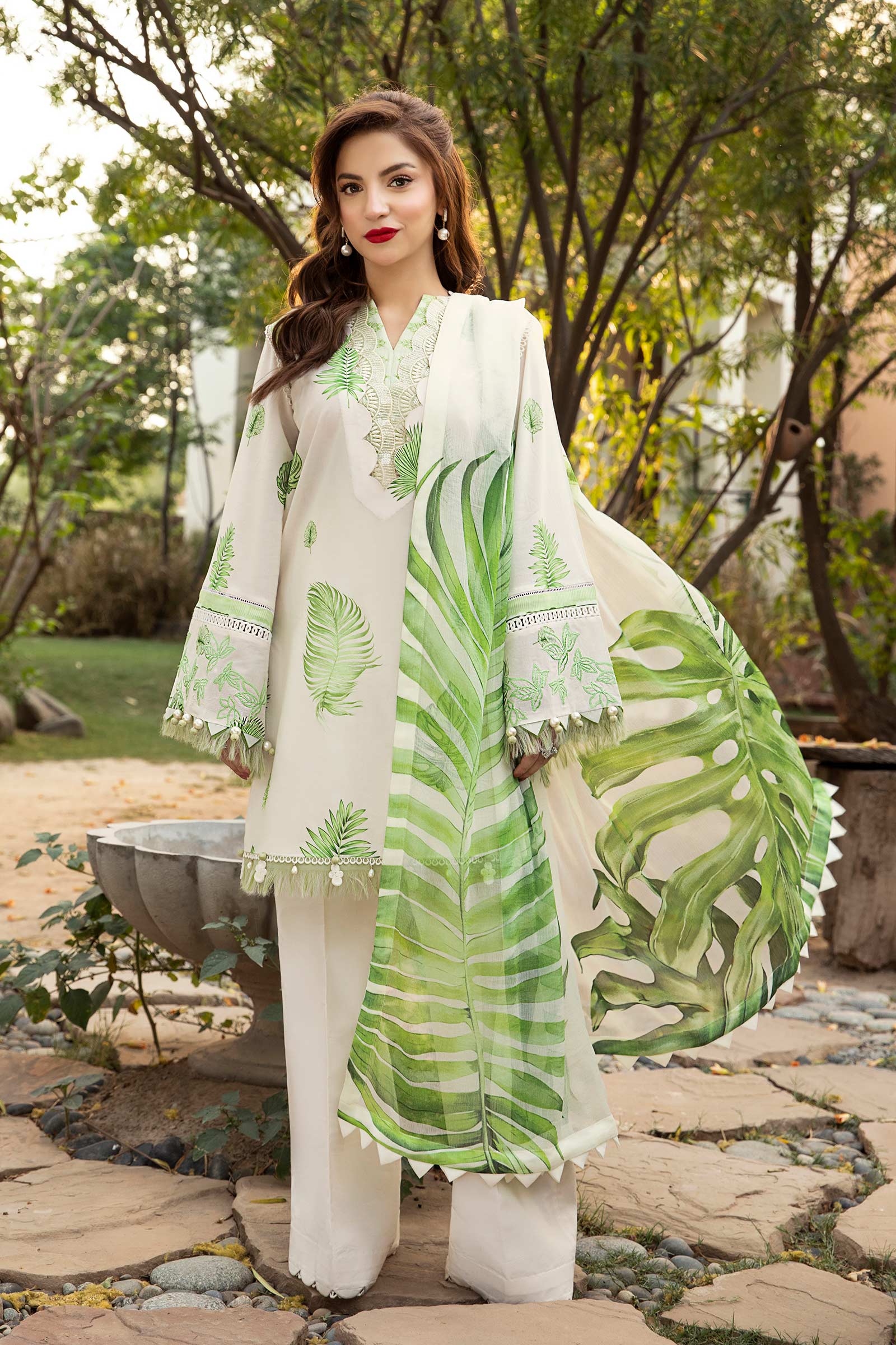 Maria B | Eid Basic Lawn | MB-CUS25-906B - Rang-e-Khaas