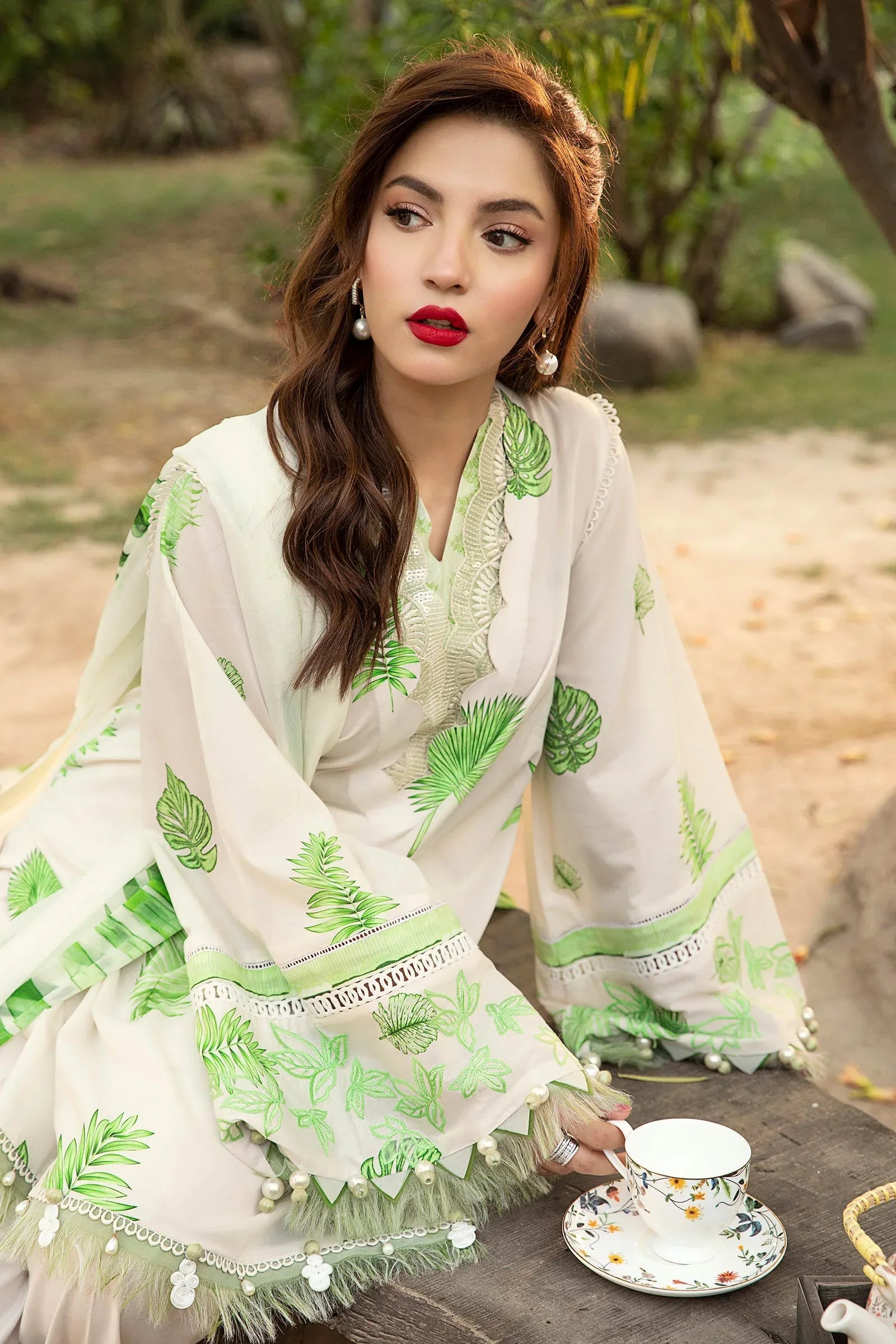 Maria B | Eid Basic Lawn | MB-CUS25-906B - Rang-e-Khaas