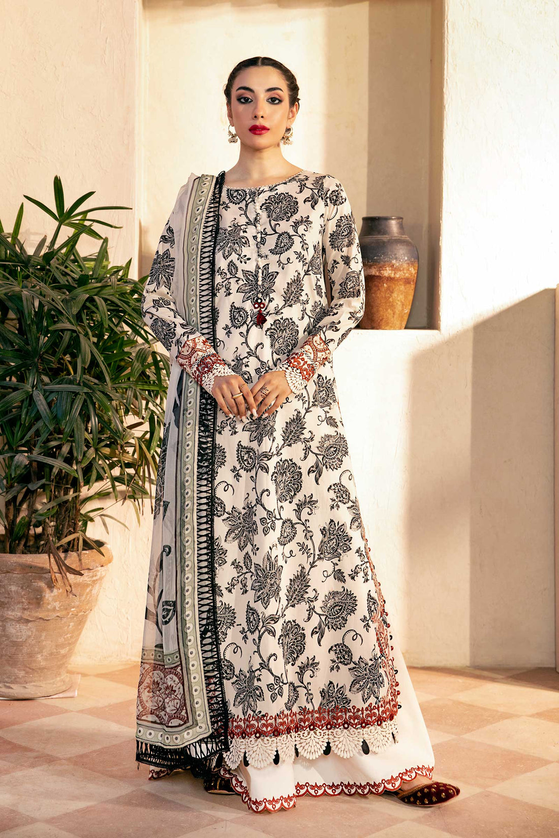 Maria B | Eid Basic Lawn | MB-CUS25-909A - Rang-e-Khaas