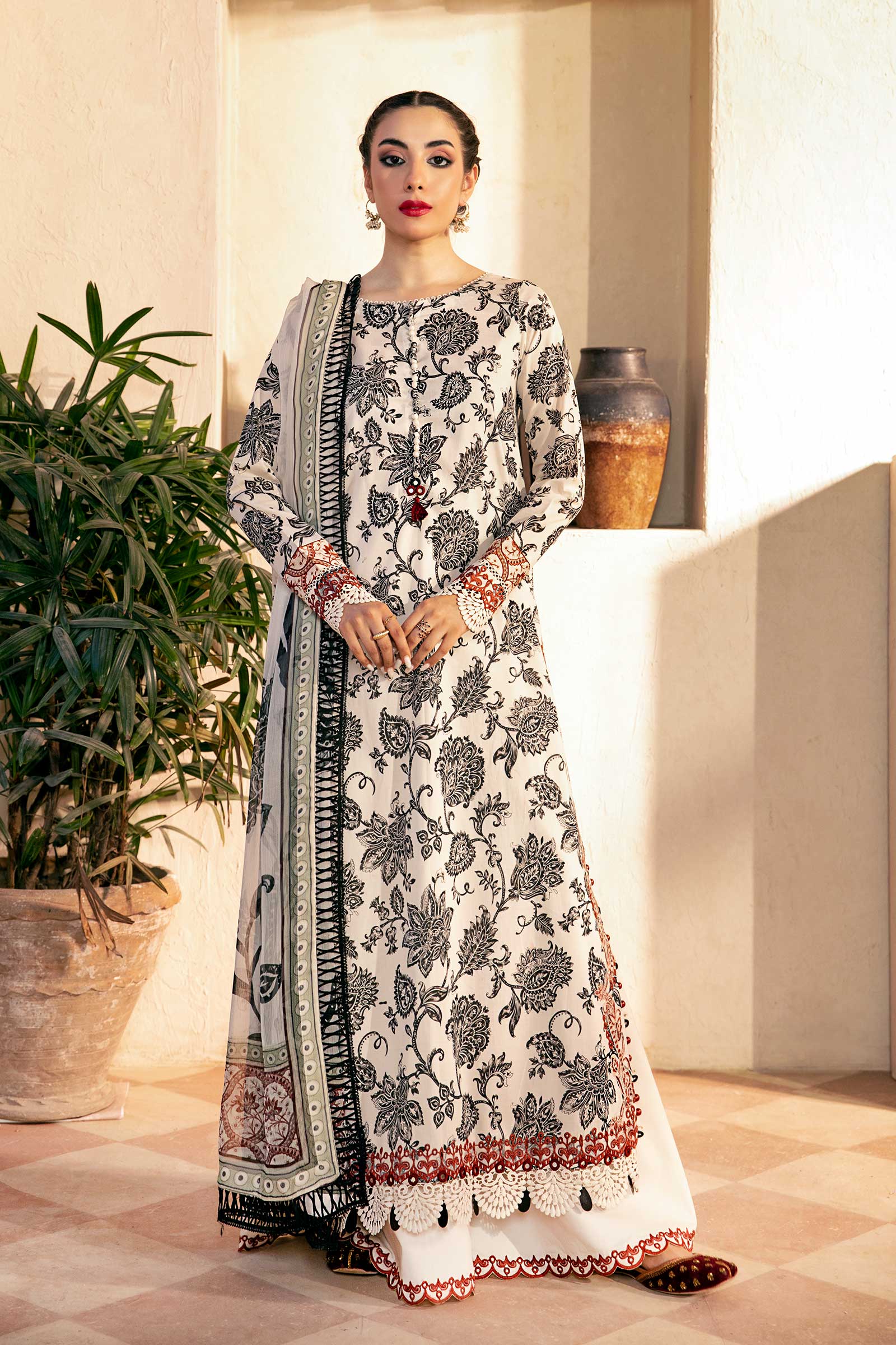 Maria B | Eid Basic Lawn | MB-CUS25-909A - Rang-e-Khaas