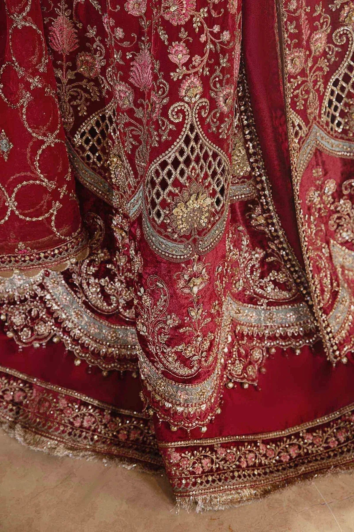 Maria B | Embroidered Formals 24 | Organza Suit | BD-2908 - Rang-e-Khaas