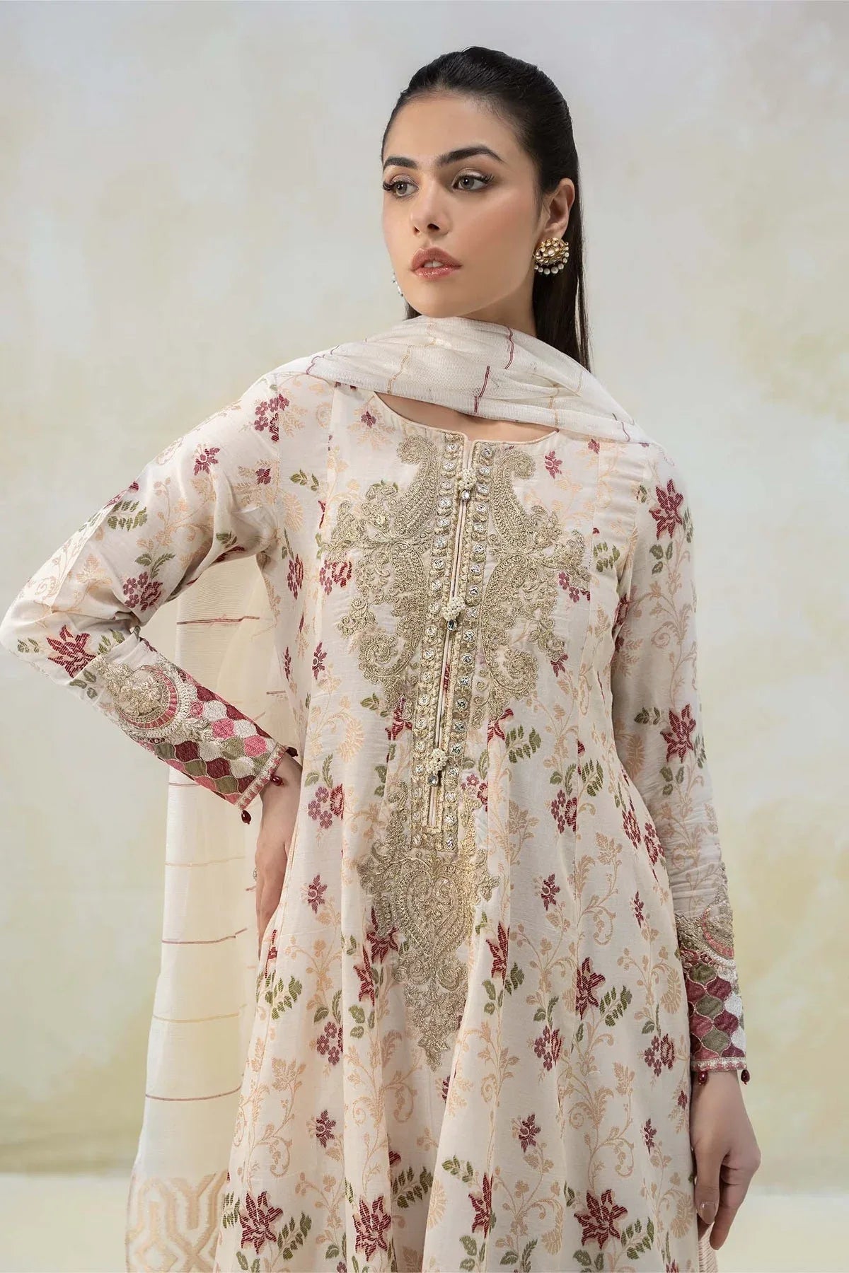 Maria B | Formal Wears | DW-EF22-23R1 - Rang-e-Khaas