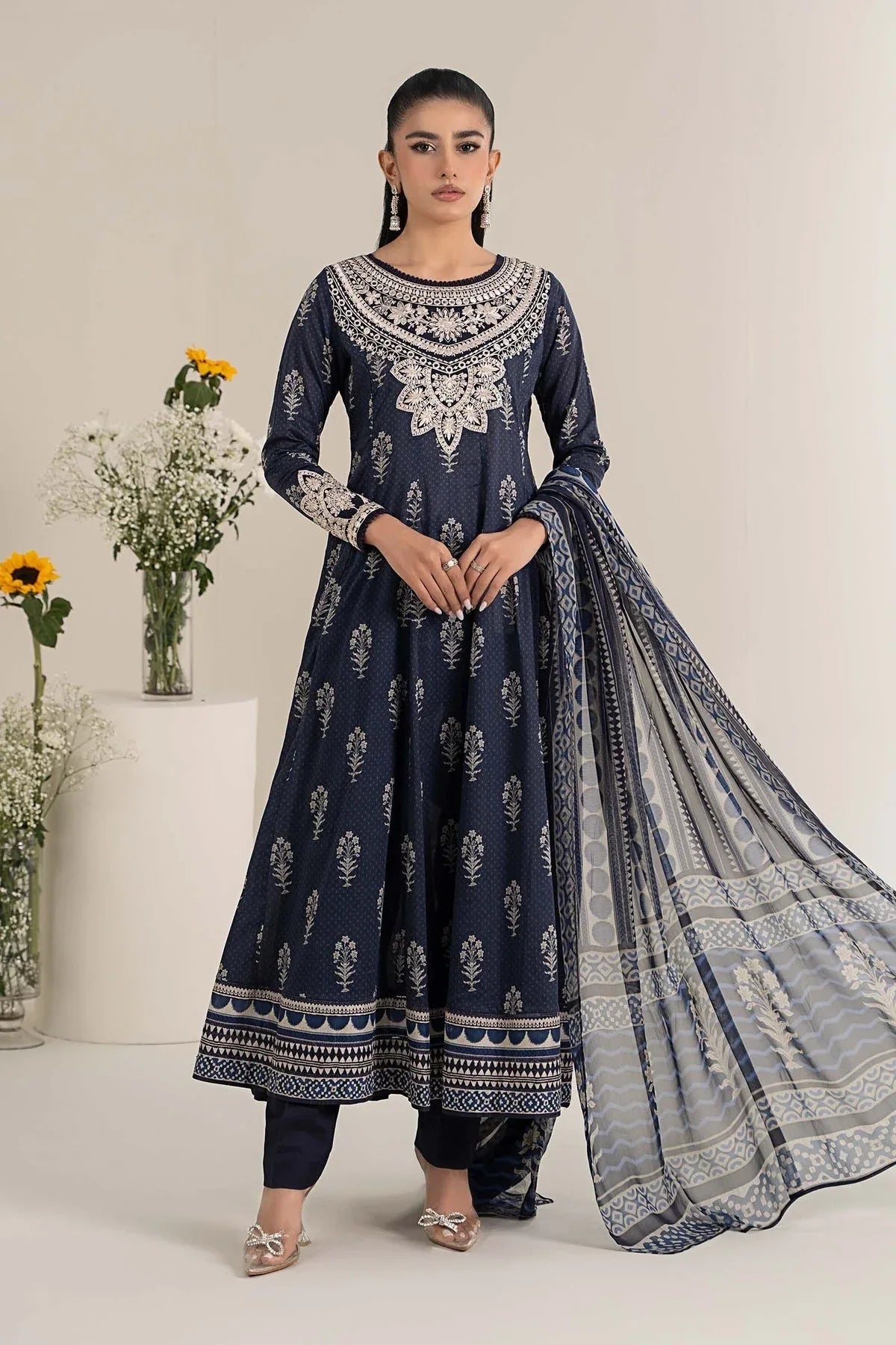 Maria B | Formal Wears | DW-EF25-22 - Rang-e-Khaas