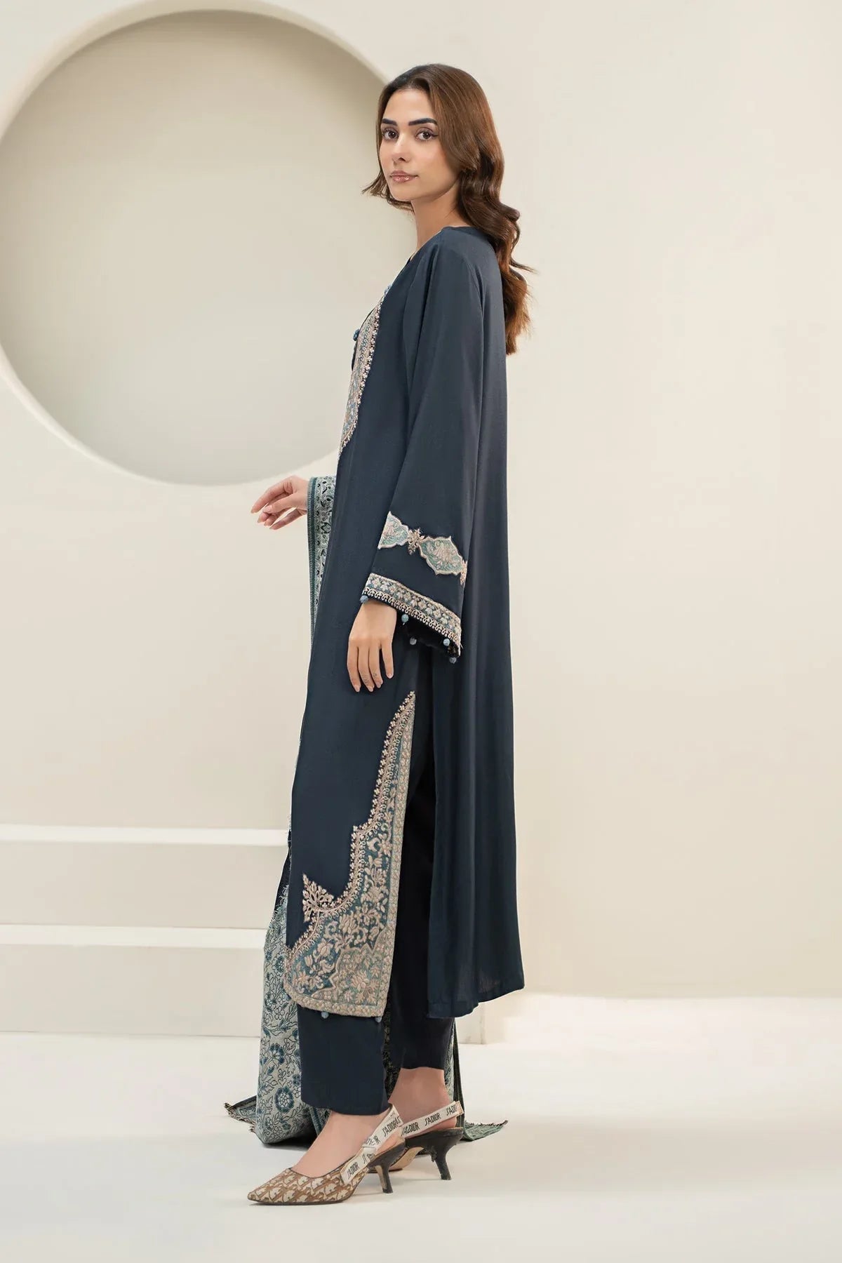 Maria B | Formal Wears | DW-W24-102 - Rang-e-Khaas