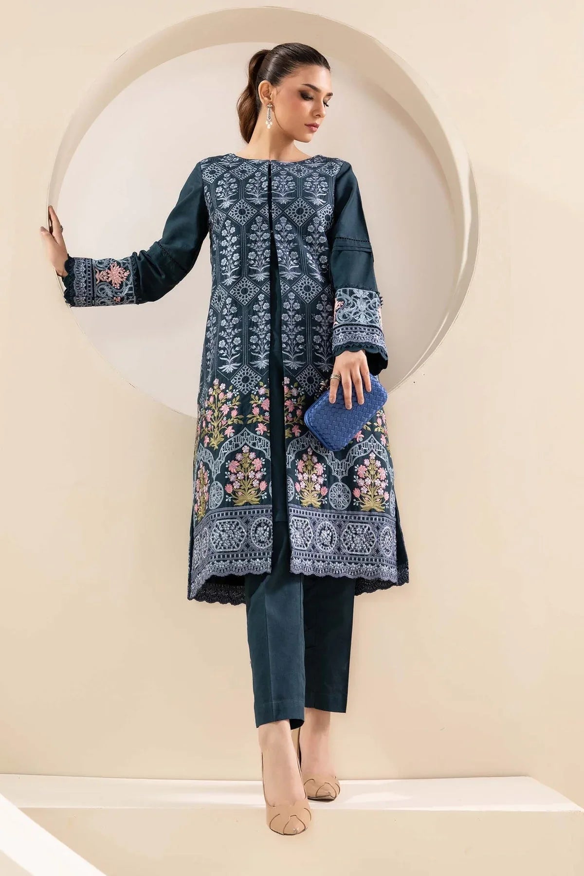 Maria B | Formal Wears | DW-W24-154 - Rang-e-Khaas