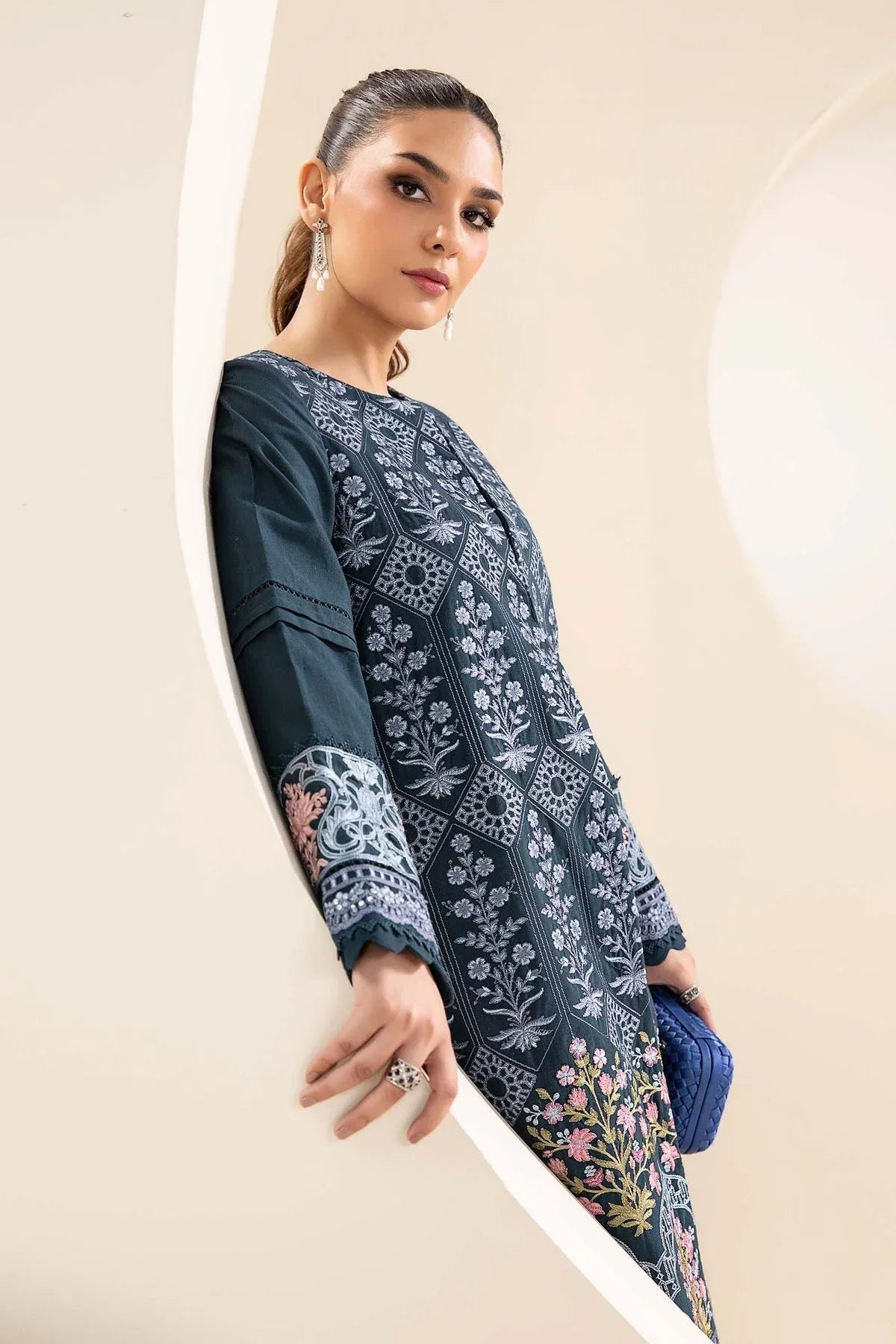 Maria B | Formal Wears | DW-W24-154 - Rang-e-Khaas
