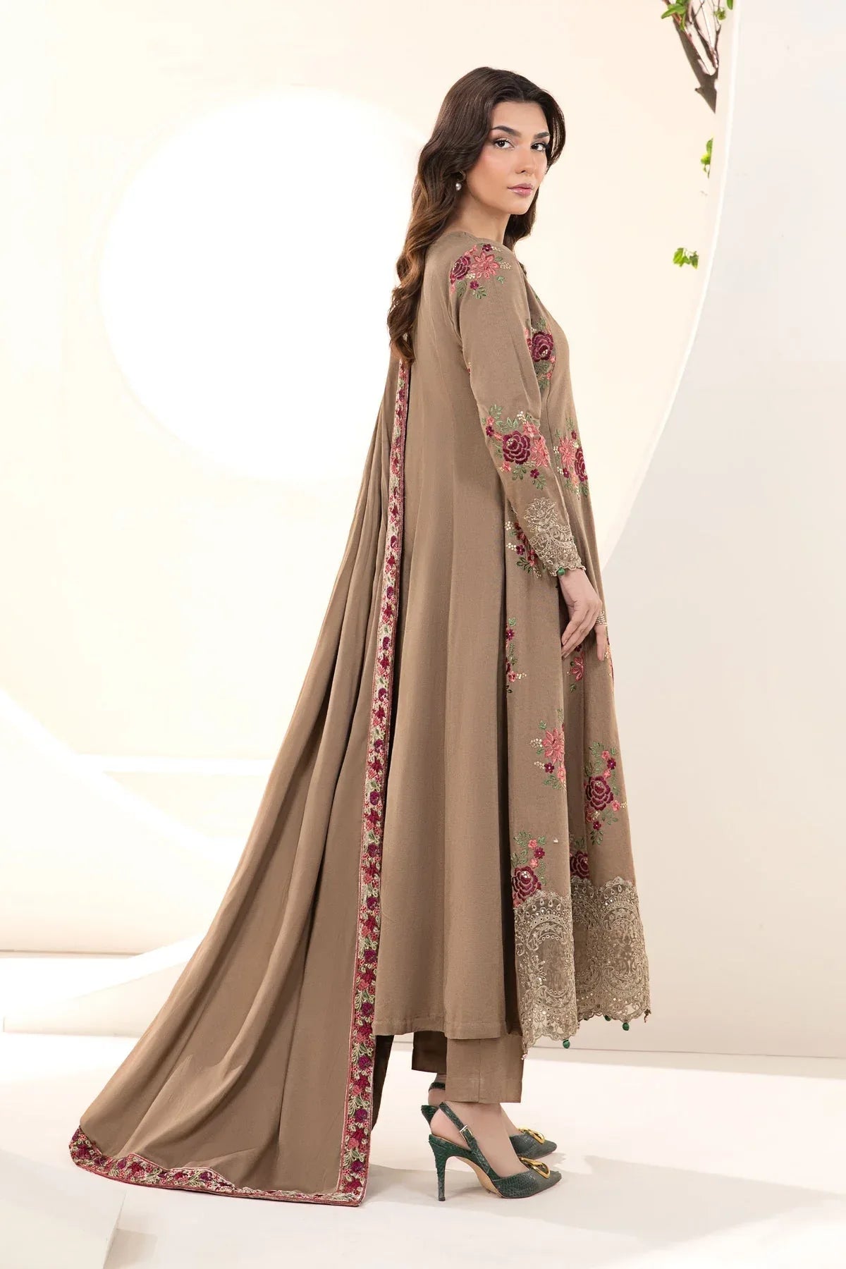 Maria B | Formal Wears | DW-W24-33 - Rang-e-Khaas