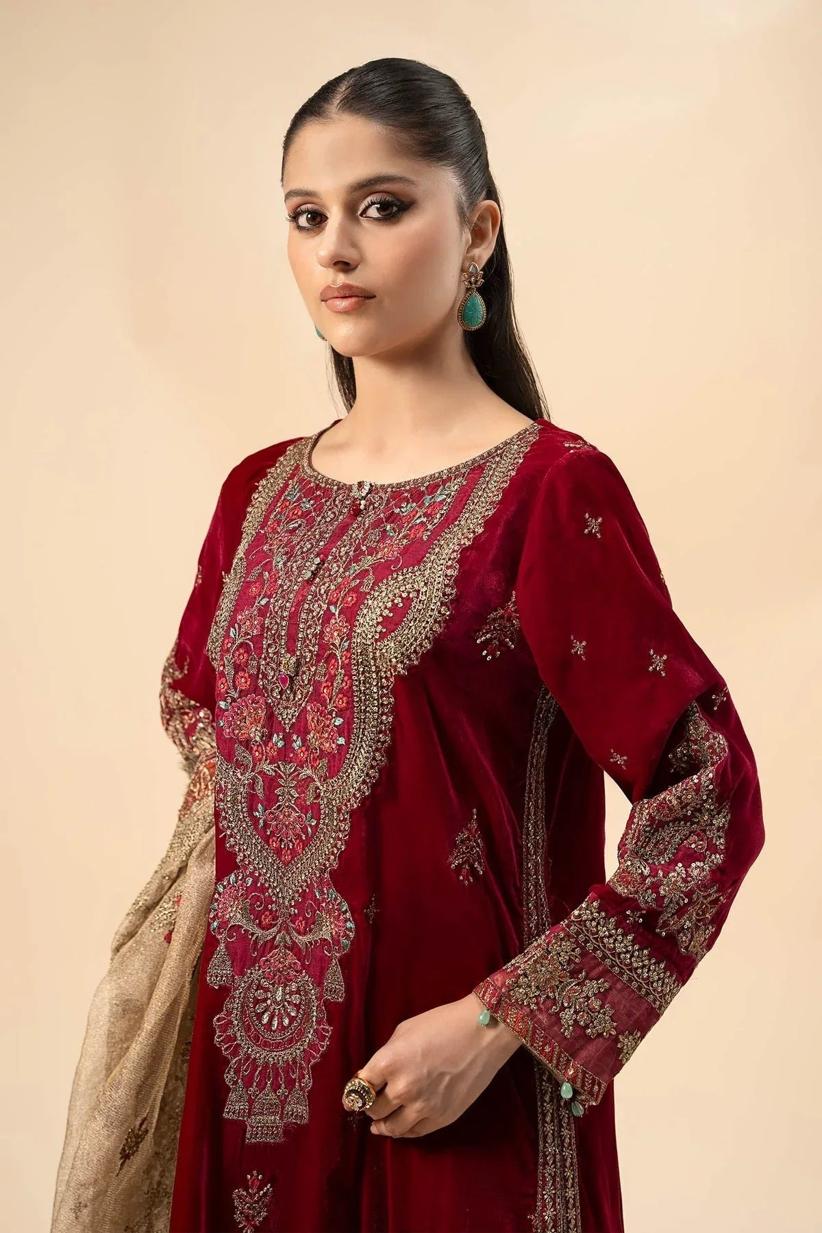 Maria B | Formal Wears | Velvet Suit | SF-W24-29 - Rang-e-Khaas