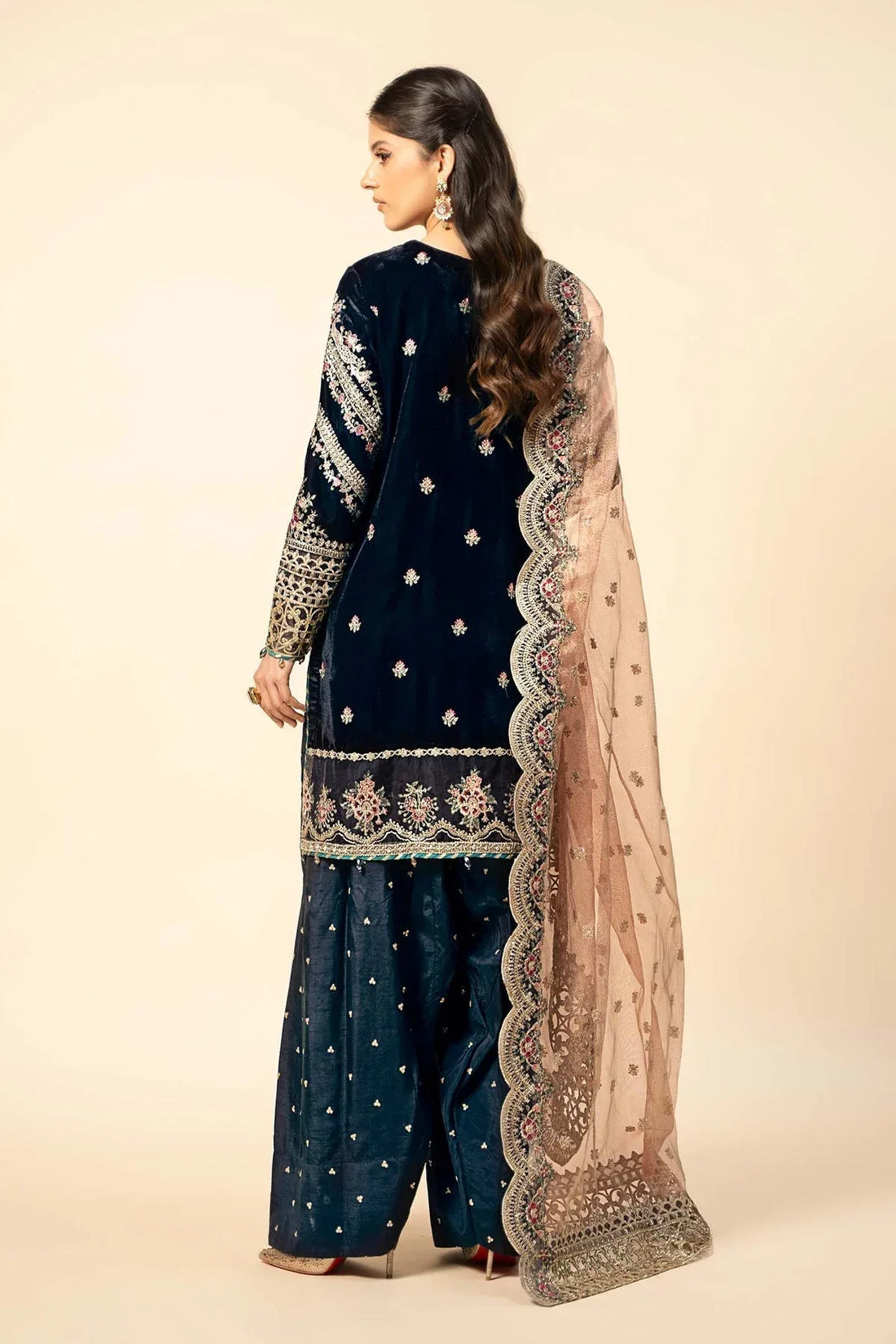 Maria B | Formal Wears | Velvet Suit | SF-W24-80 - Rang-e-Khaas