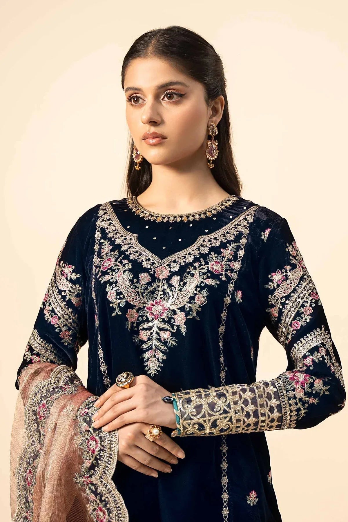 Maria B | Formal Wears | Velvet Suit | SF-W24-80 - Rang-e-Khaas