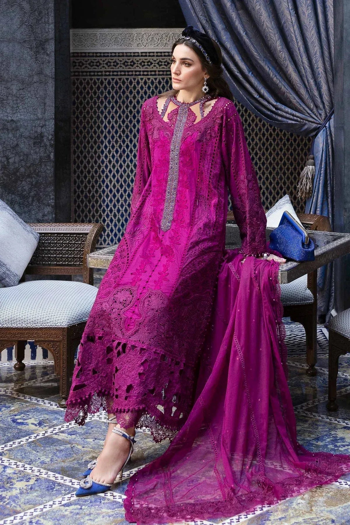 Maria B | Luxury Lawn 25 | D-2502-B - Rang-e-Khaas