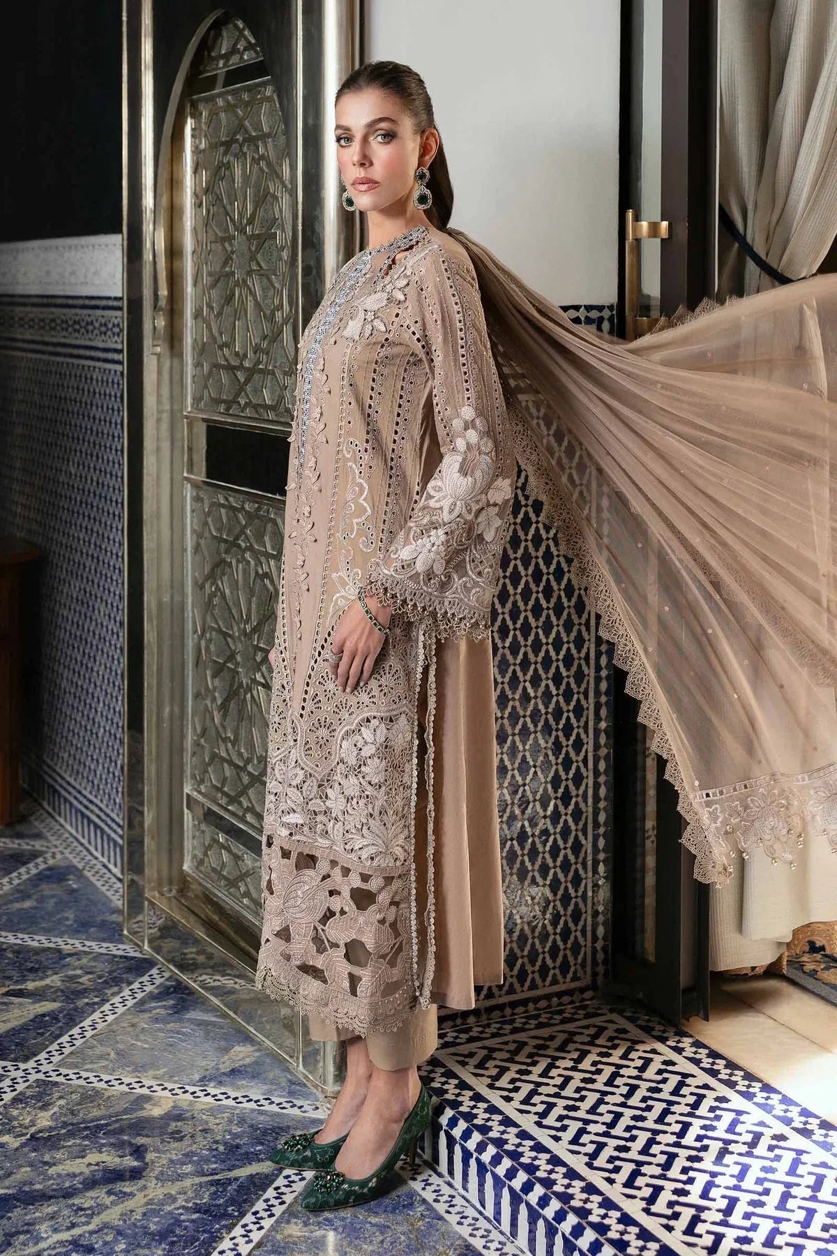 Maria B | Luxury Lawn 25 | D-2503-A - Rang-e-Khaas