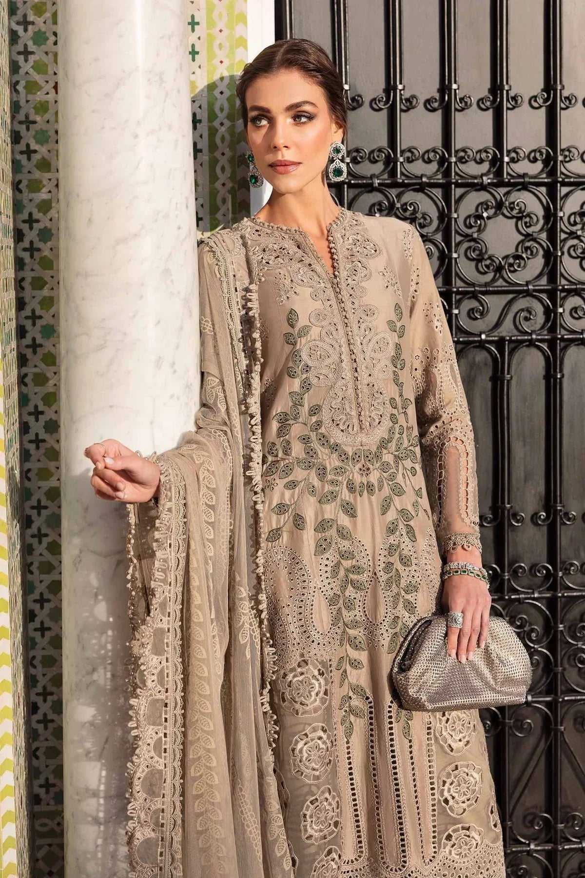 Maria B | Luxury Lawn 25 | D-2503-A - Rang-e-Khaas