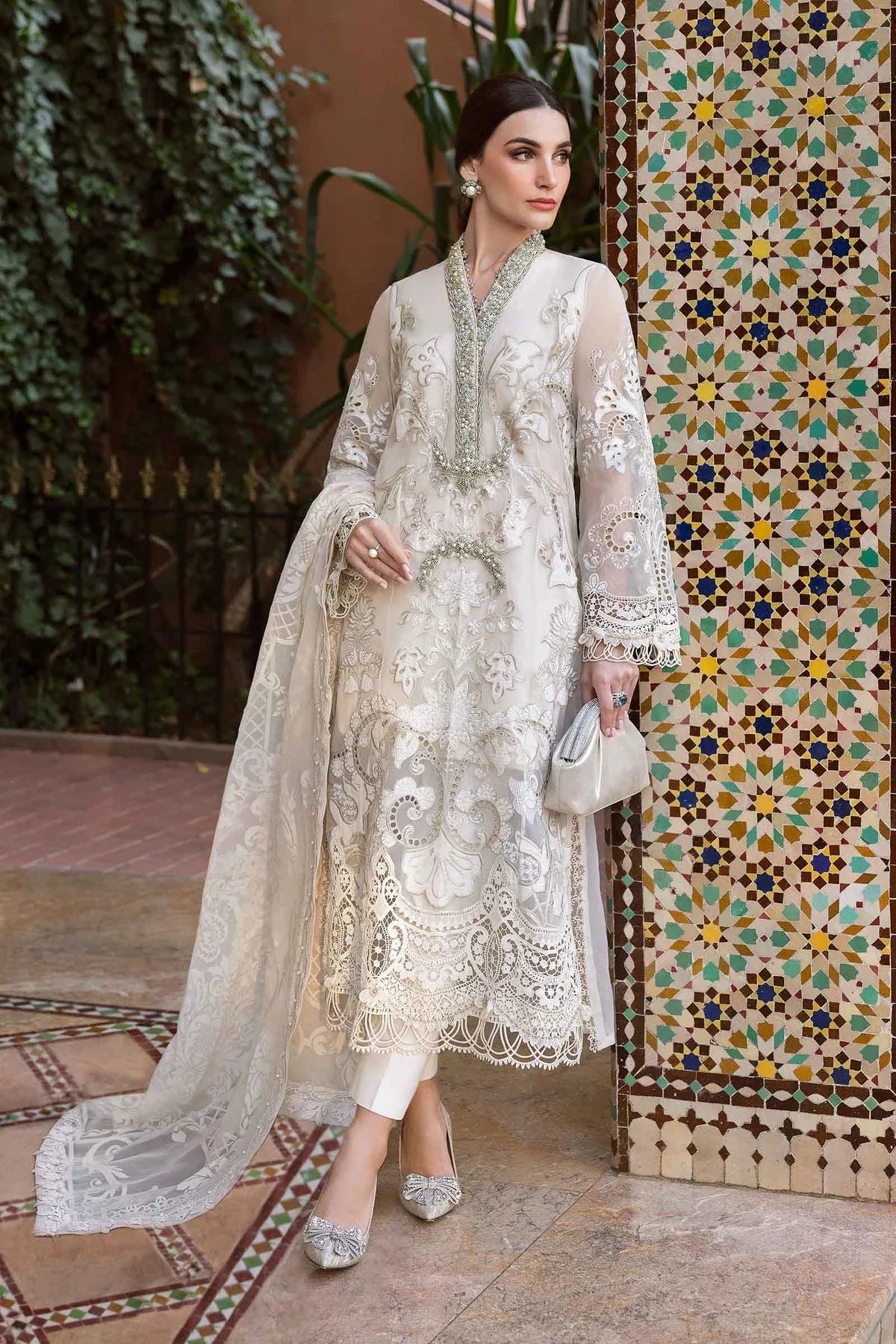 Maria B | Luxury Lawn 25 | D-2506-A - Rang-e-Khaas