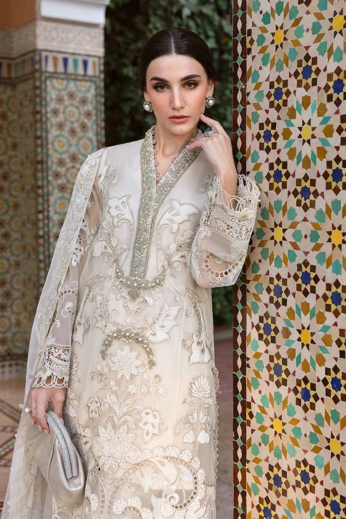 Maria B | Luxury Lawn 25 | D-2506-A - Rang-e-Khaas