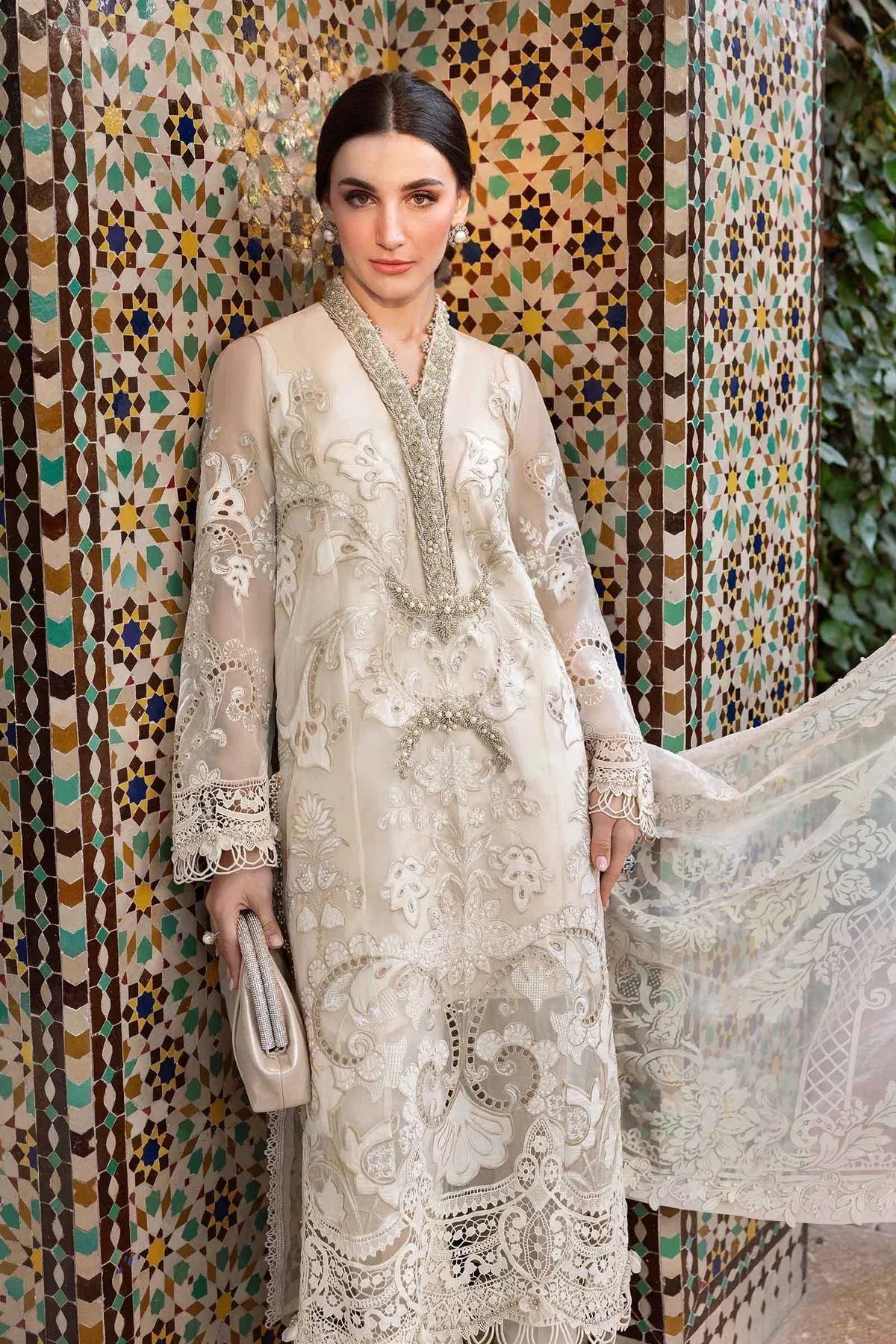 Maria B | Luxury Lawn 25 | D-2506-A - Rang-e-Khaas