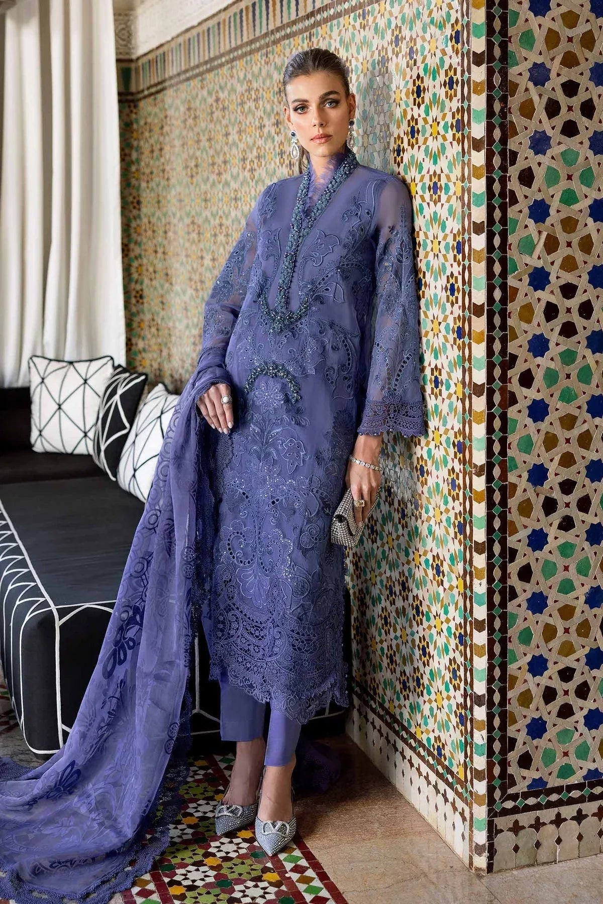 Maria B | Luxury Lawn 25 | D-2506-B - Rang-e-Khaas