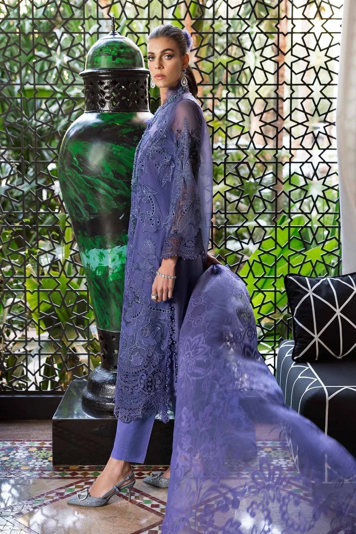 Maria B | Luxury Lawn 25 | D-2506-B - Rang-e-Khaas