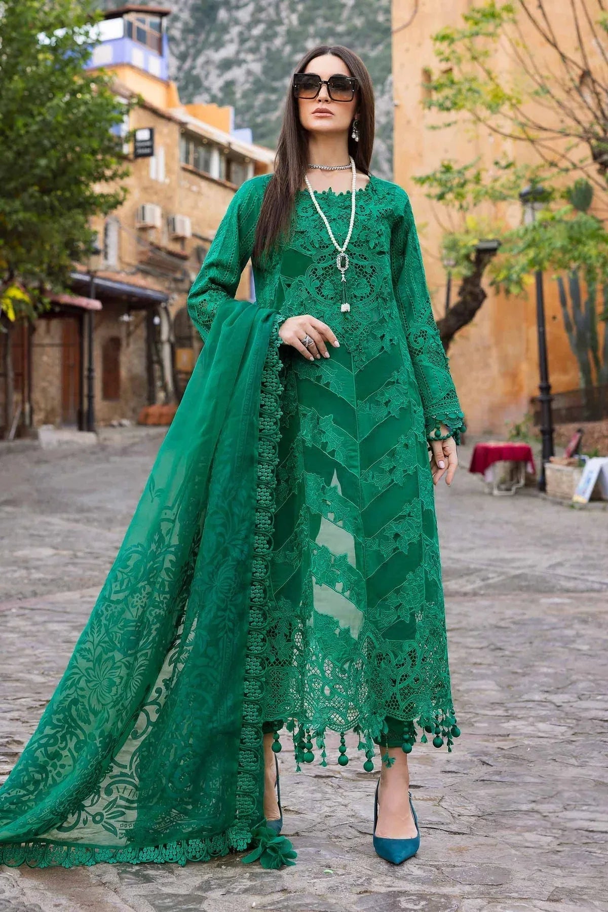 Maria B | Luxury Lawn 25 | D-2508-B - Rang-e-Khaas