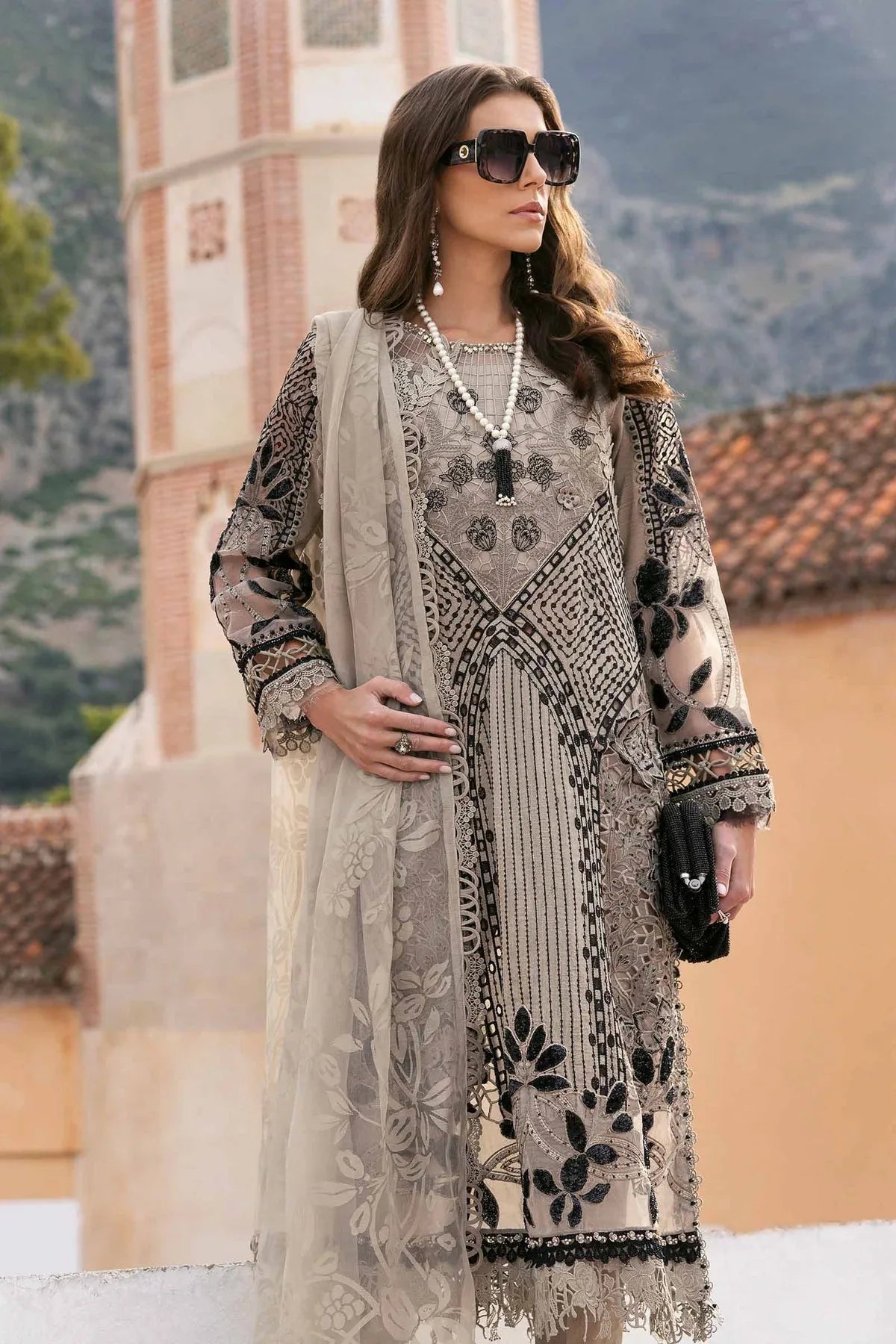 Maria B | Luxury Lawn 25 | D-2510-B - Rang-e-Khaas