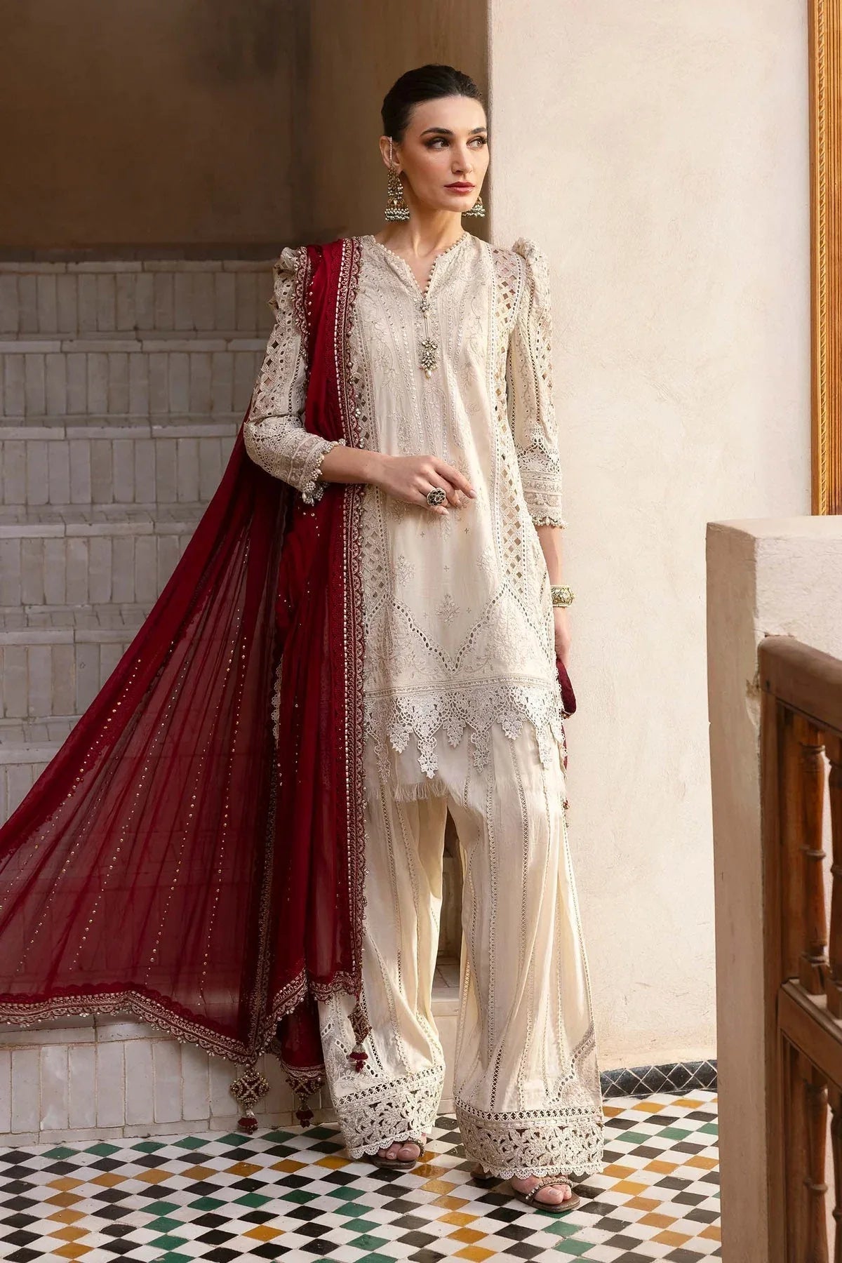 Maria B | Luxury Lawn 25 | D-2511-B - Rang-e-Khaas