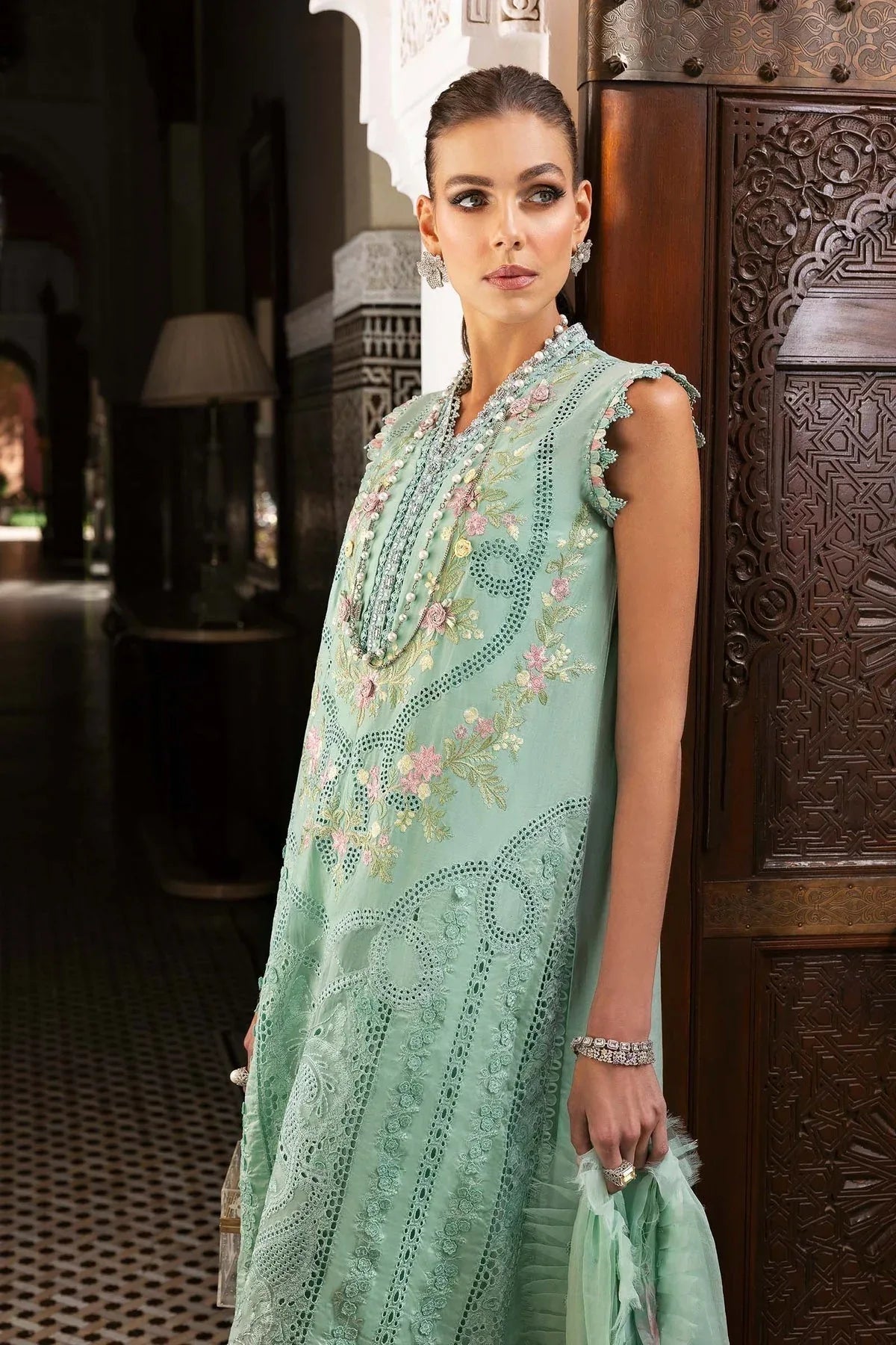 Maria B | Luxury Lawn 25 | D-2514-A - Rang-e-Khaas