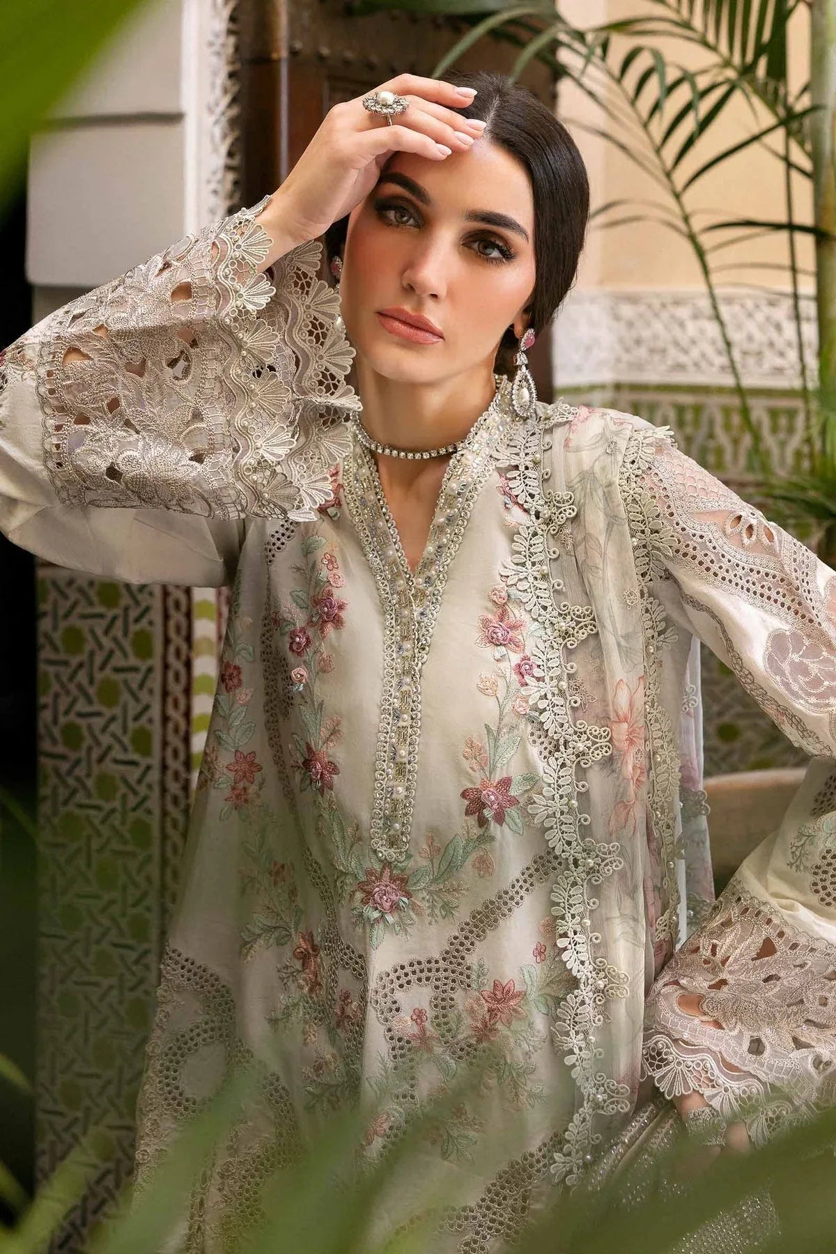 Maria B | Luxury Lawn 25 | D-2514-B - Rang-e-Khaas