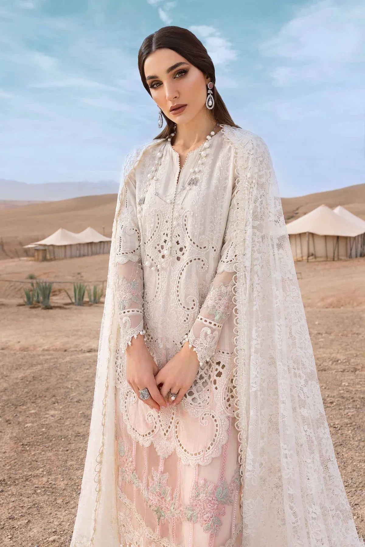 Maria B | Luxury Lawn 25 | D-2515-A - Rang-e-Khaas