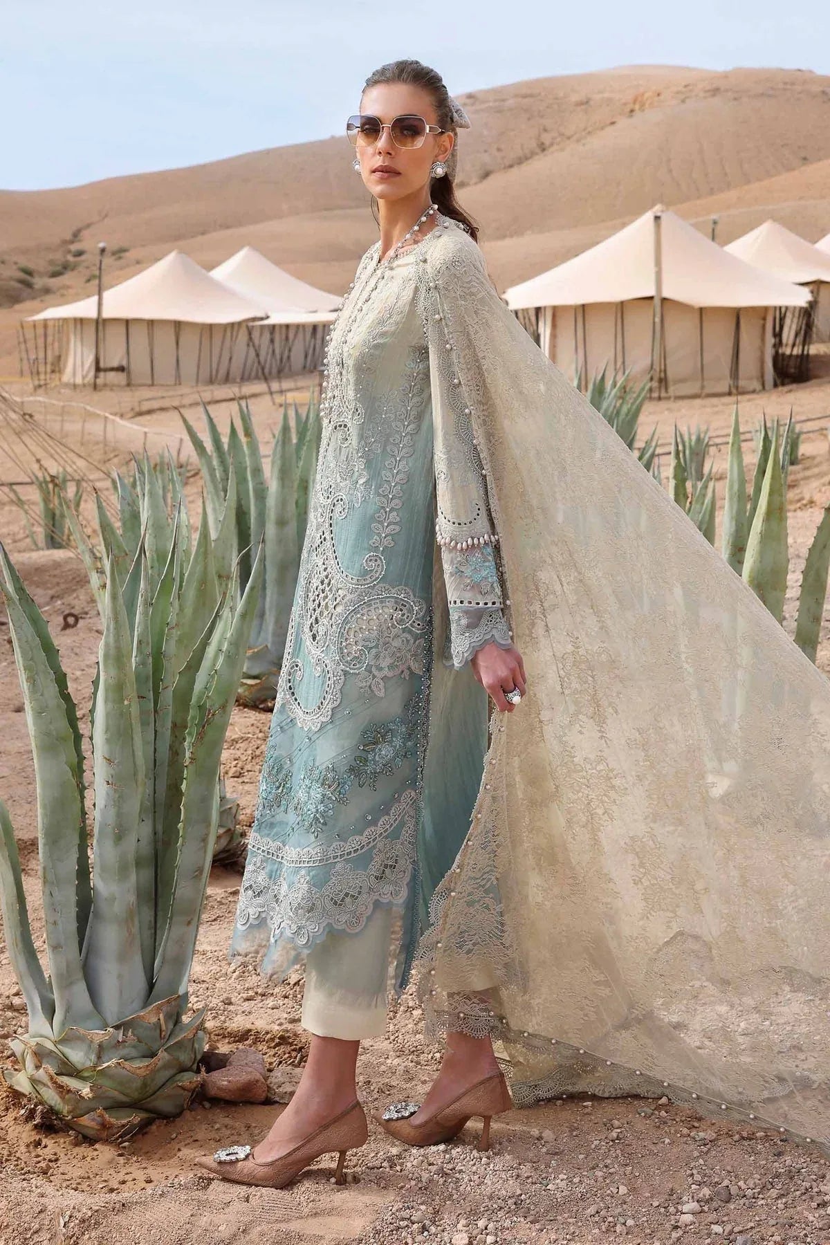 Maria B | Luxury Lawn 25 | D-2515-B - Rang-e-Khaas
