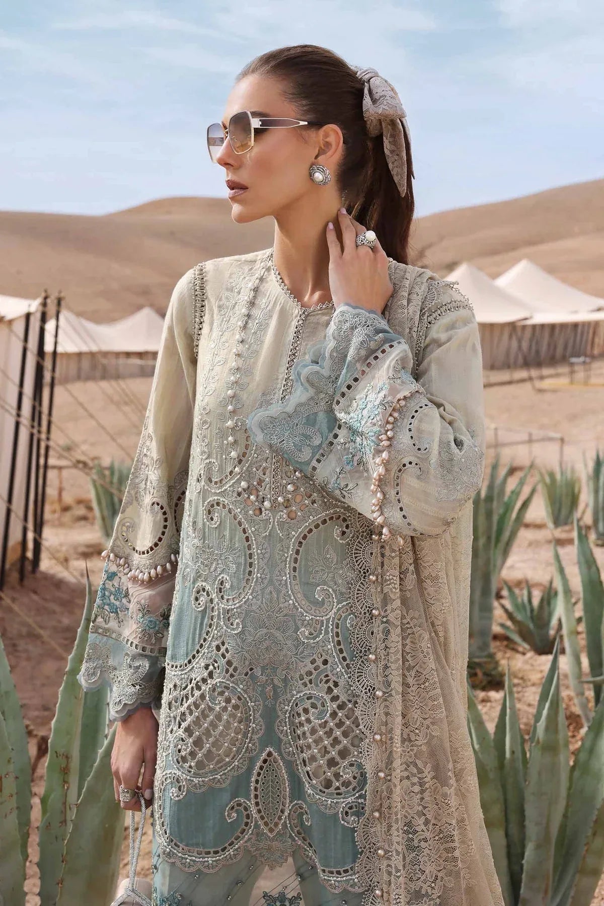 Maria B | Luxury Lawn 25 | D-2515-B - Rang-e-Khaas