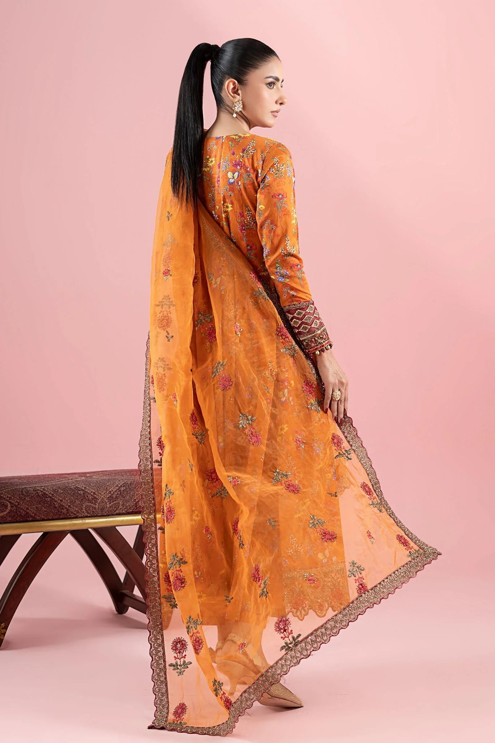 Maria B | Luxury Pret 25 | DW-EA25-17 - Rang-e-Khaas