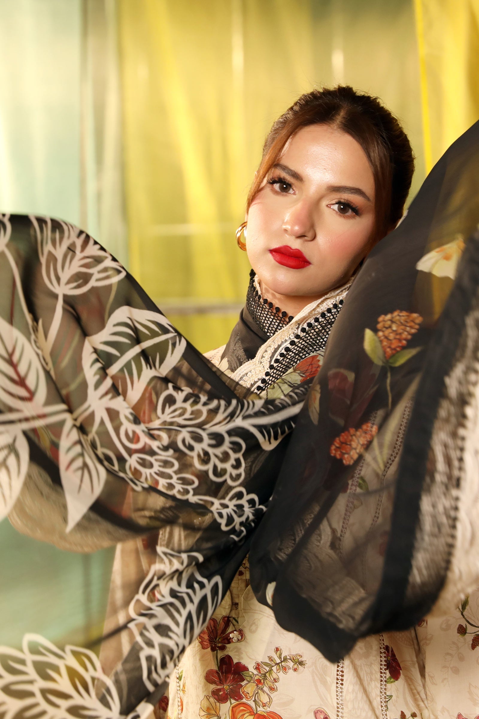 Maria B | M Basic Summer Lawn 25 | MB-CUS25-702B - Rang-e-Khaas