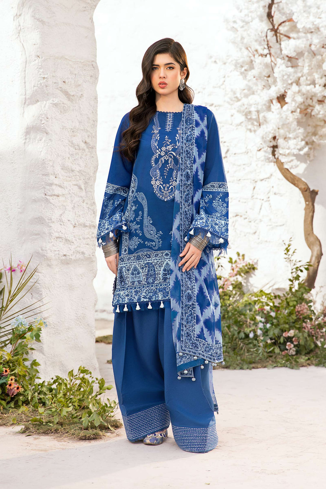 Maria B | M Basic Summer Lawn 25 | MB-CUS25-703B - Rang-e-Khaas