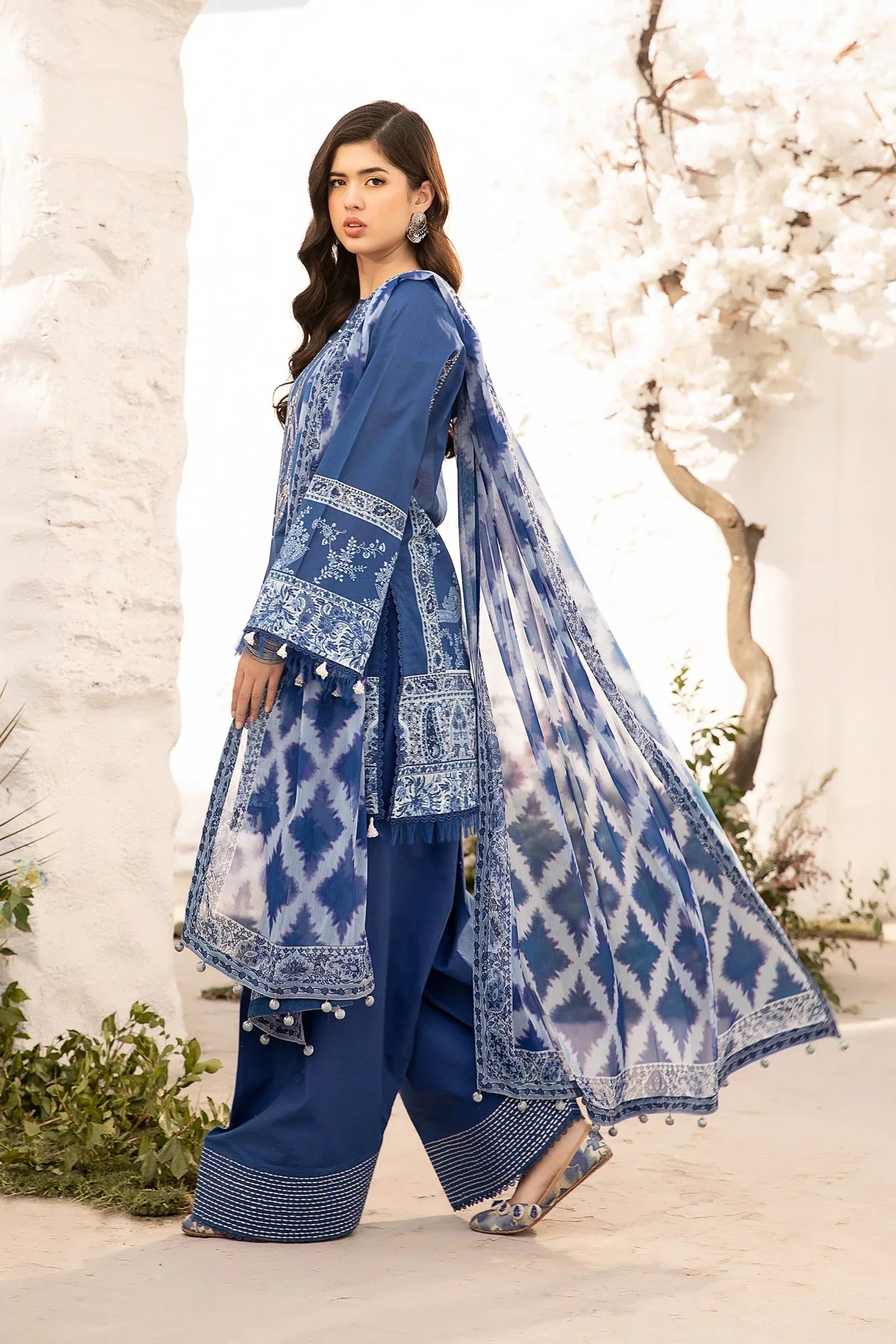 Maria B | M Basic Summer Lawn 25 | MB-CUS25-703B - Rang-e-Khaas