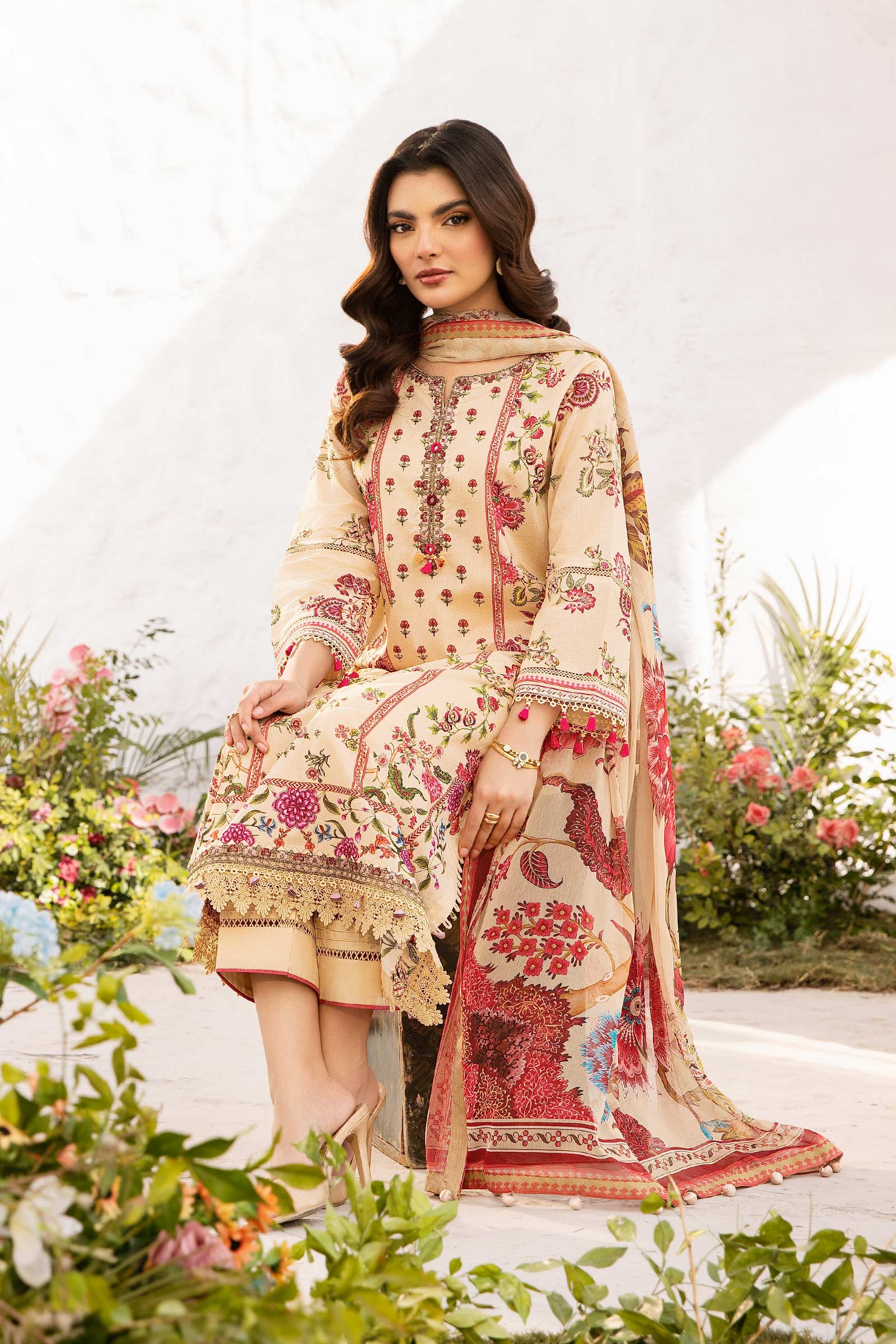 Maria B | M Basic Summer Lawn 25 | MB-CUS25-705A - Rang-e-Khaas