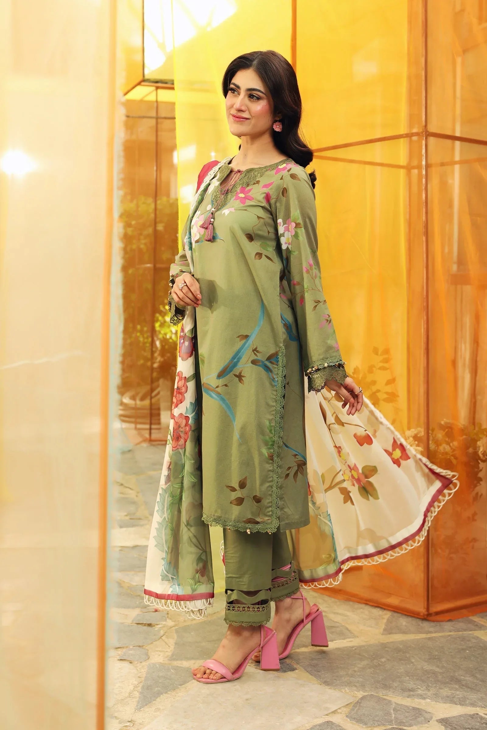 Maria B | M Basic Summer Lawn 25 | MB-CUS25-707A - Rang-e-Khaas