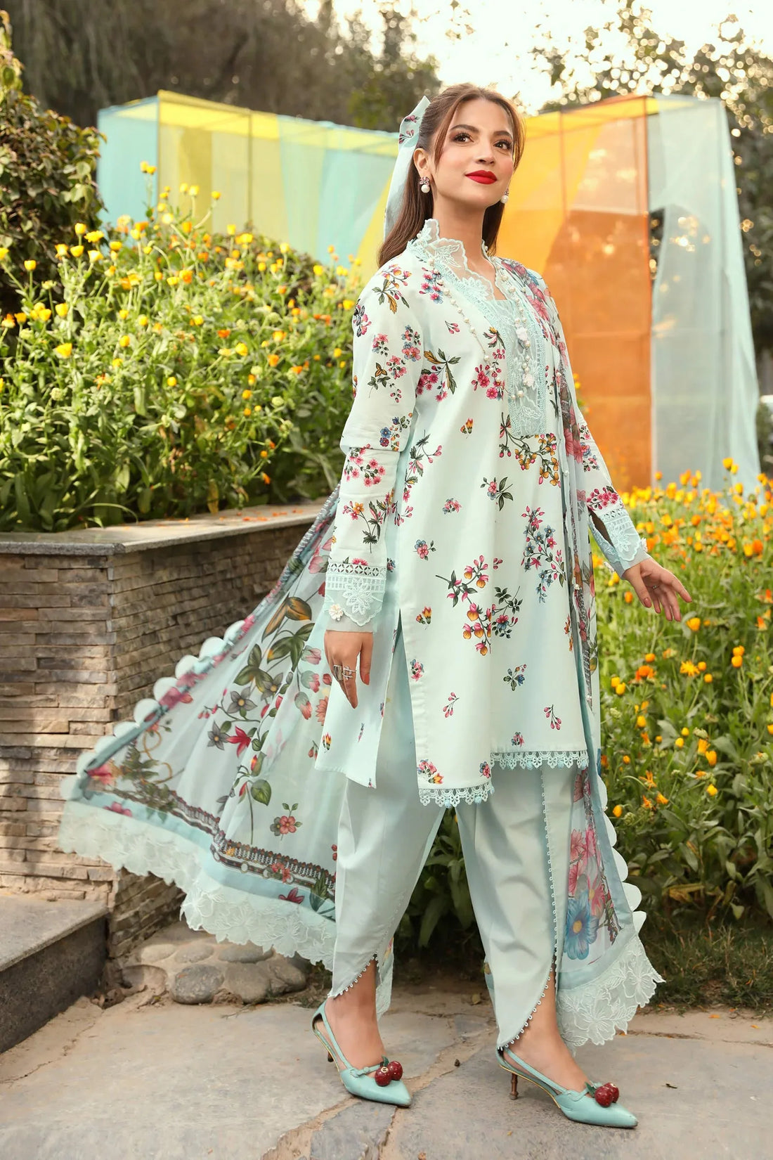 Maria B | M Basic Summer Lawn 25 | MB-CUS25-709B - Rang-e-Khaas