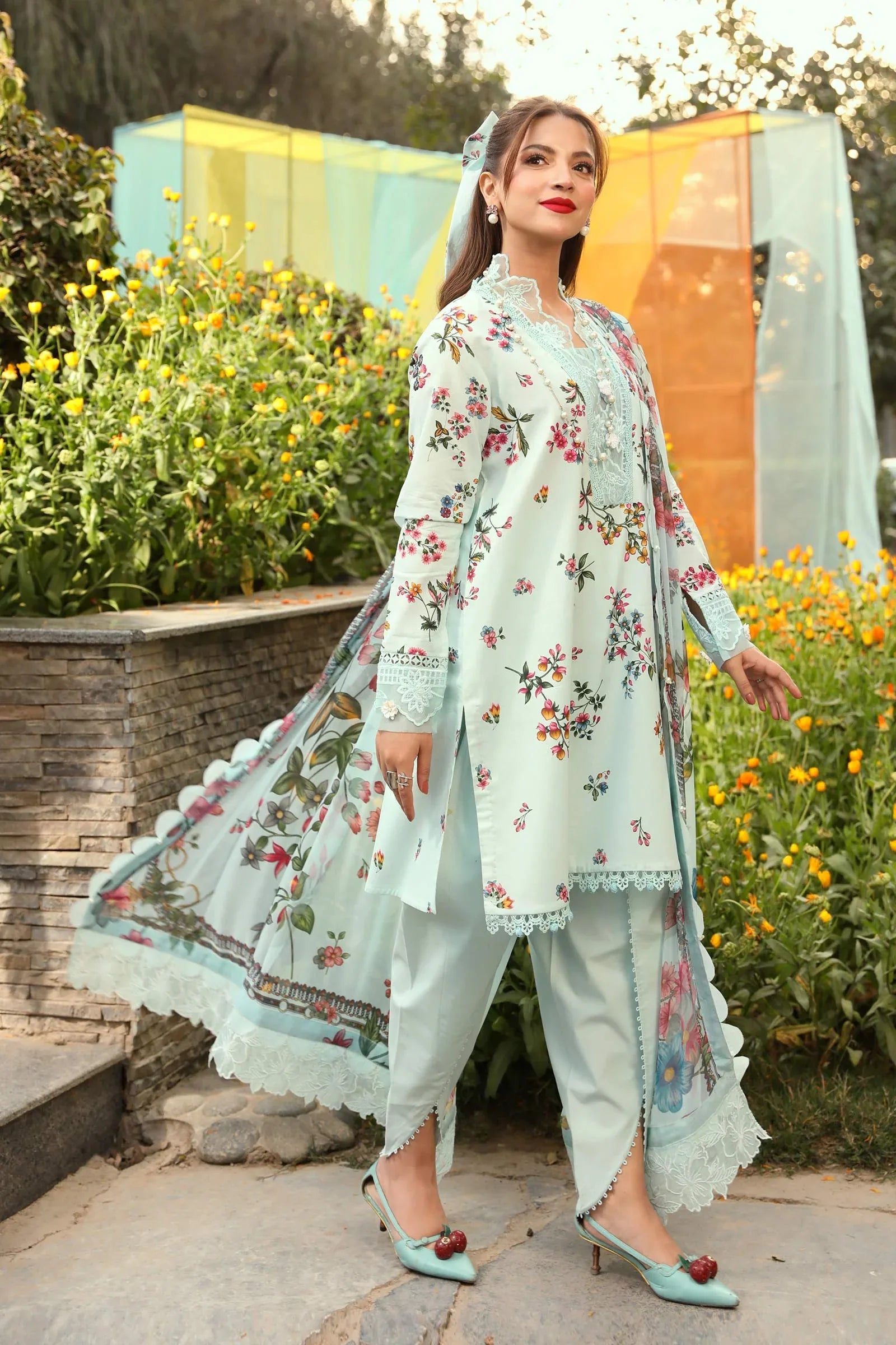 Maria B | M Basic Summer Lawn 25 | MB-CUS25-709B - Rang-e-Khaas