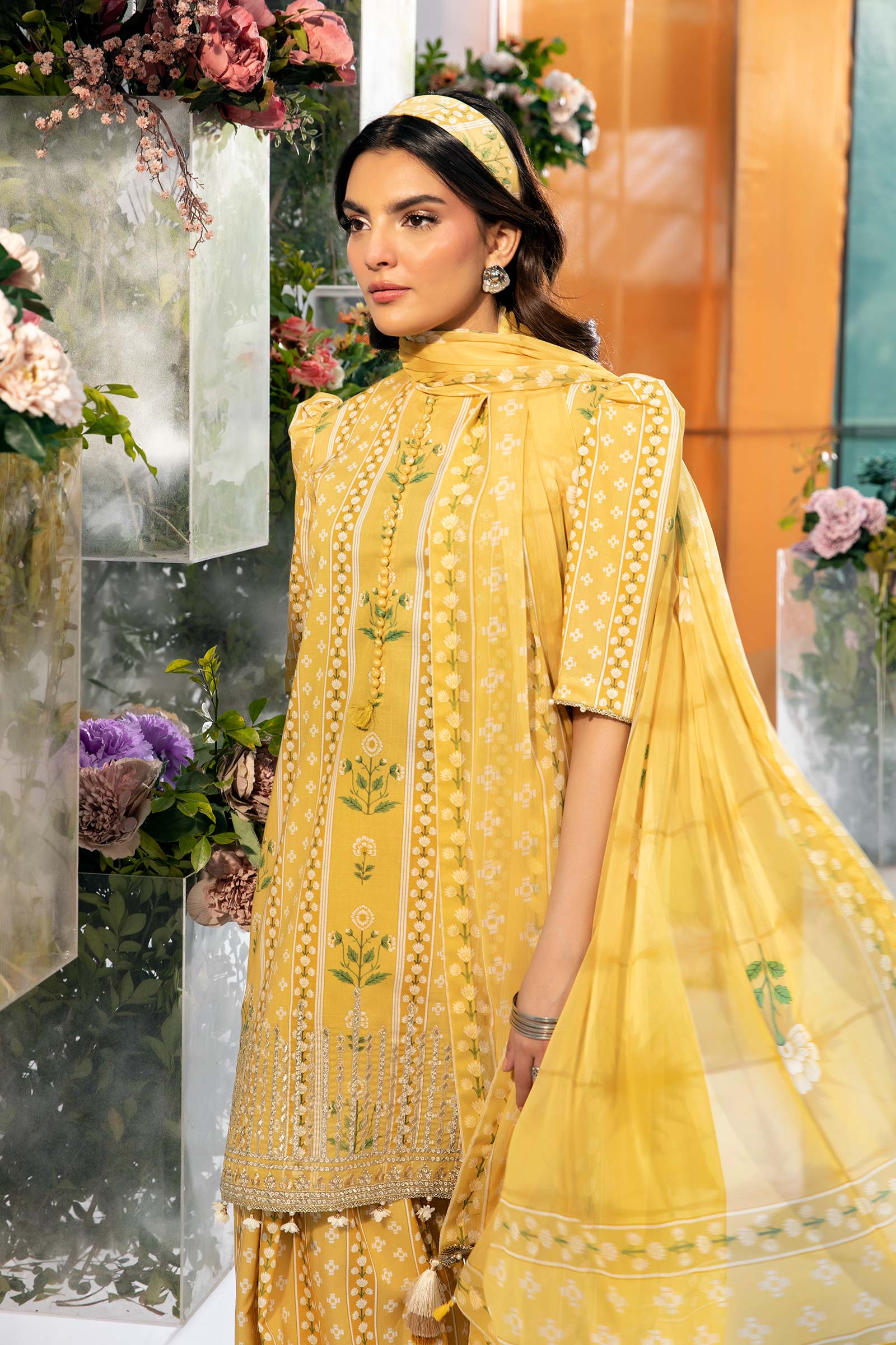 Maria B | M Basic Summer Lawn 25 | MB-CUS25-711A - Rang-e-Khaas