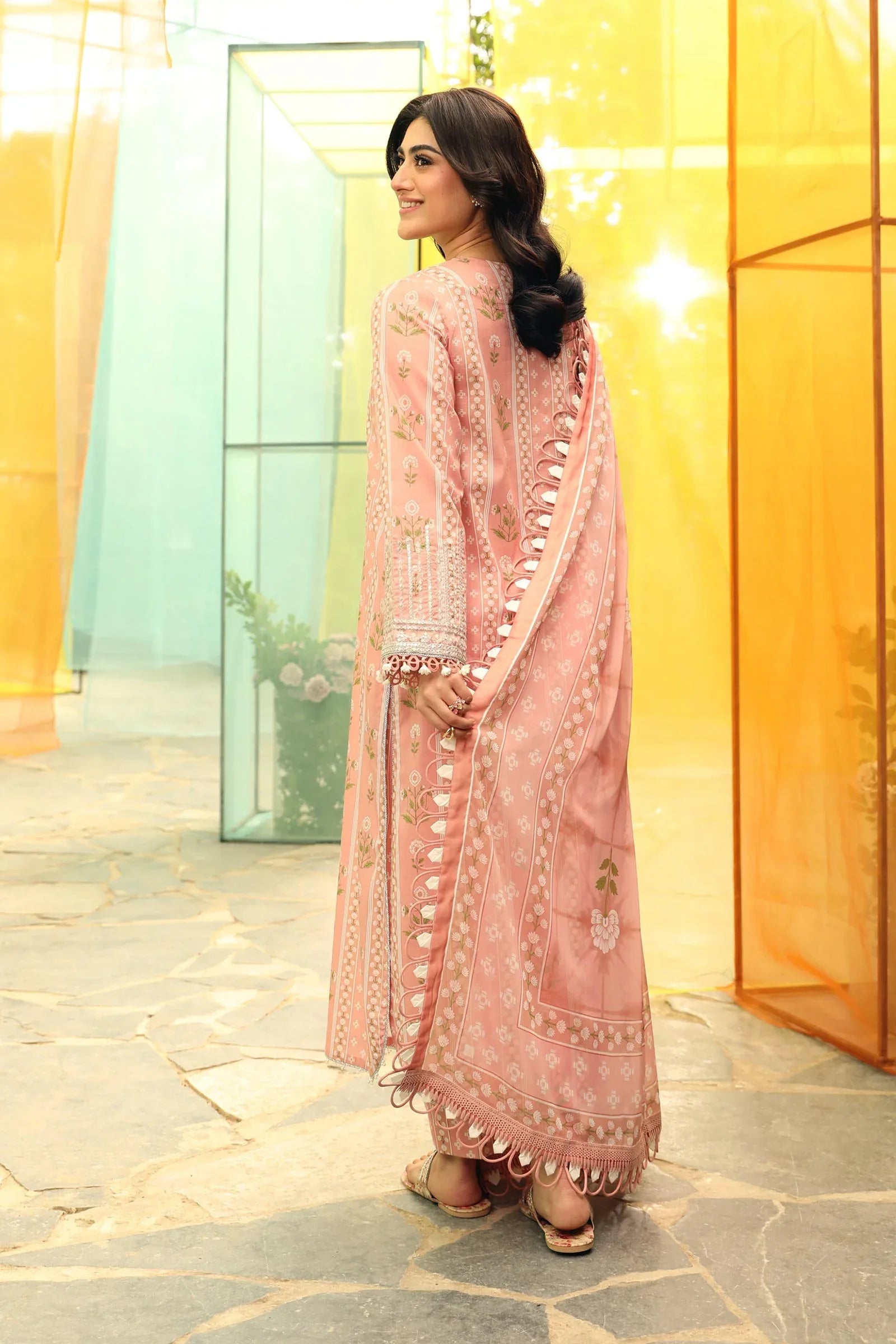 Maria B | M Basic Summer Lawn 25 | MB-CUS25-711B - Rang-e-Khaas