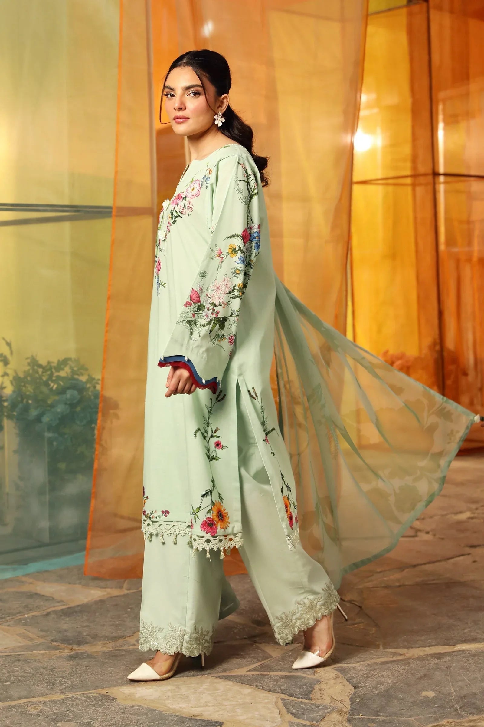 Maria B | M Basic Summer Lawn 25 | MB-CUS25-712B - Rang-e-Khaas