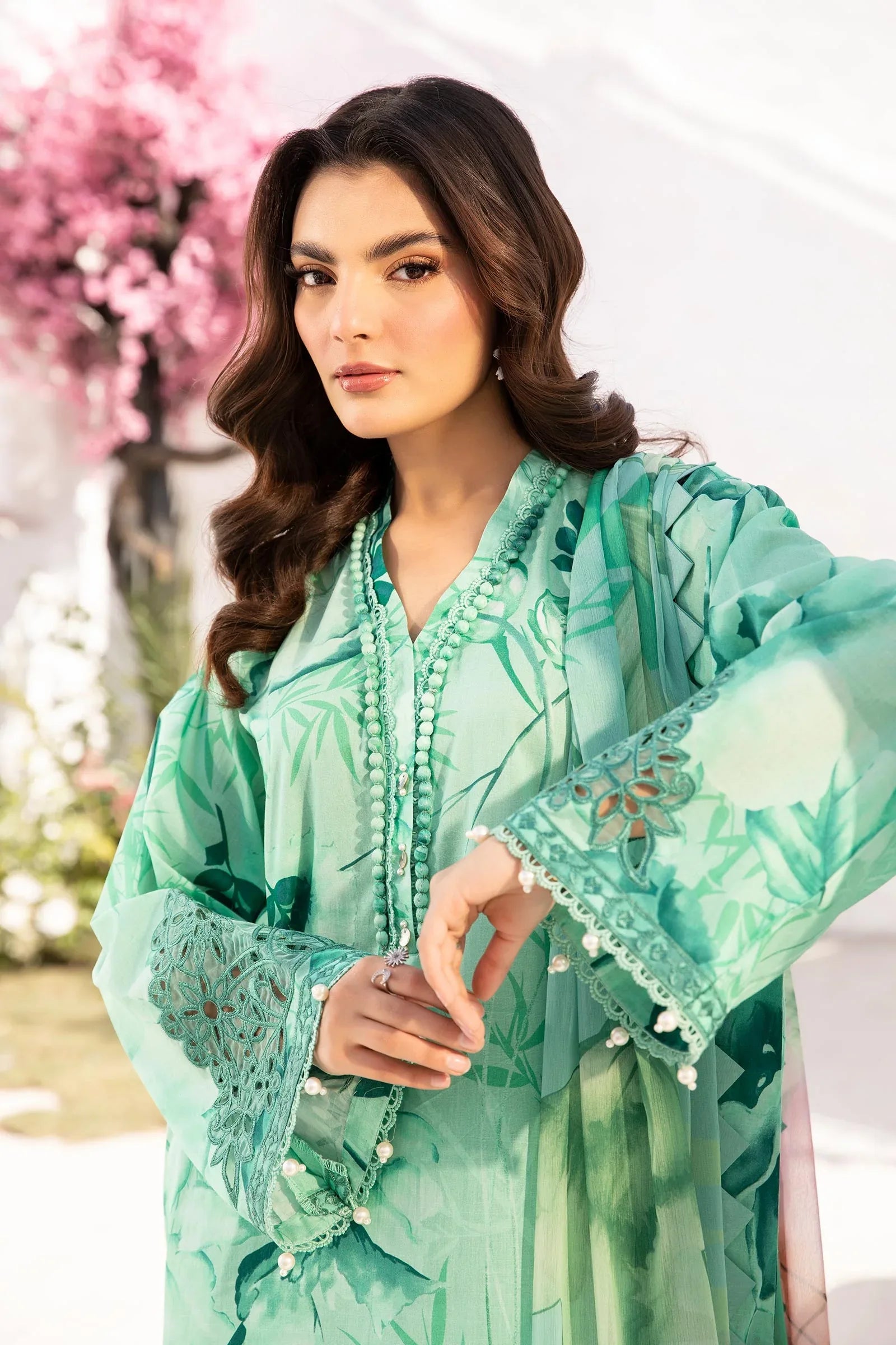 Maria B | M Basic Summer Lawn 25 | MB-CUS25-713A - Rang-e-Khaas