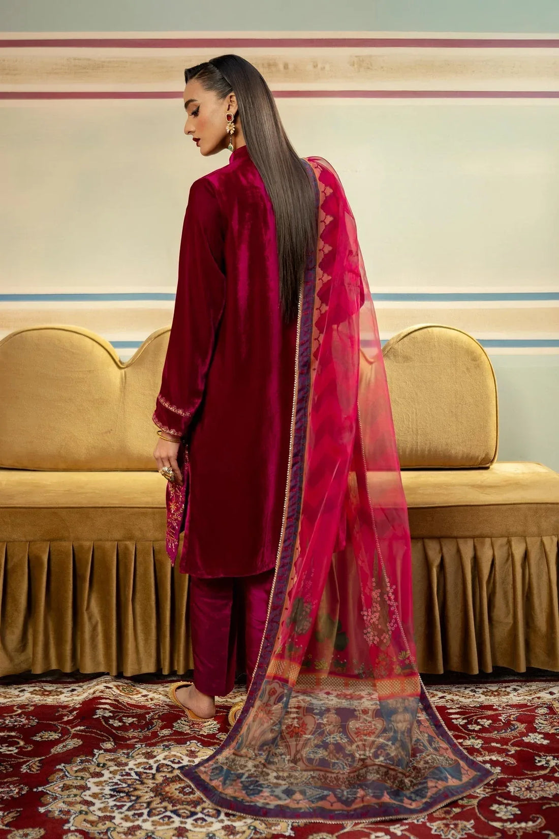 Maria B | M Basics Festive Velvet | MB-USW24-605 - Rang-e-Khaas